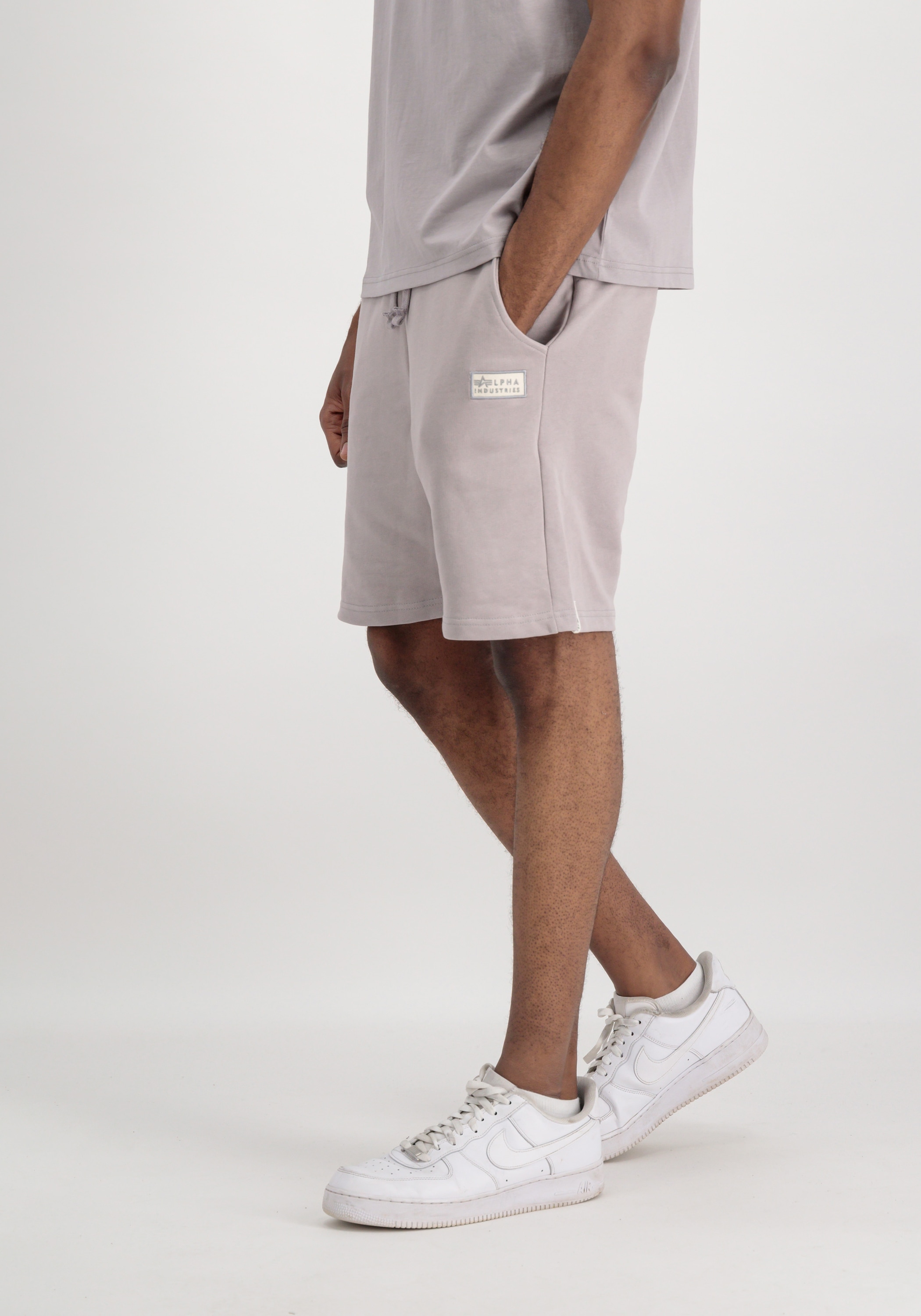 Alpha Industries Sweatshorts »Organics Jogger Short«