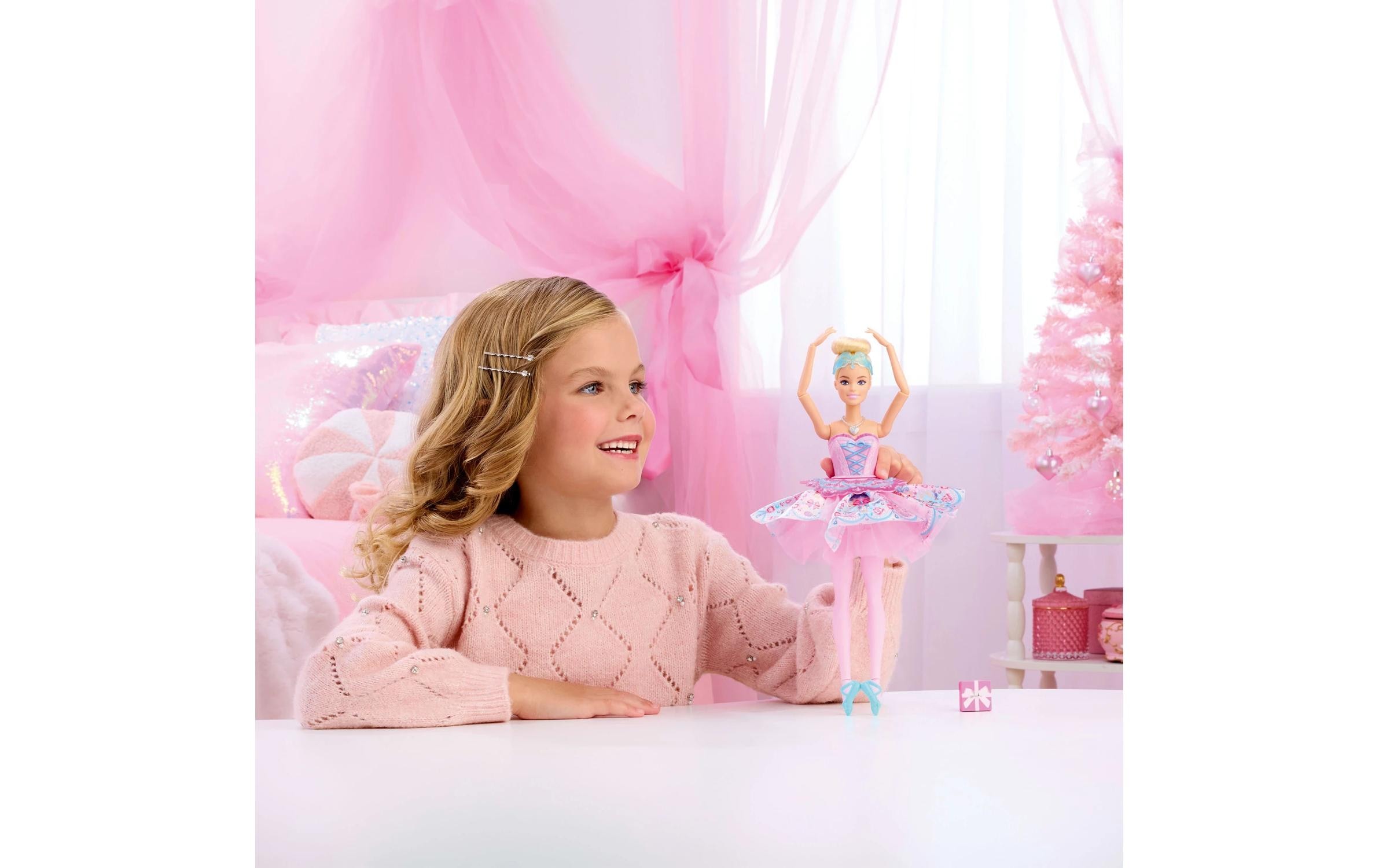 Barbie Poupée à habiller »BARBIE in: Der Nussknacker Clara«