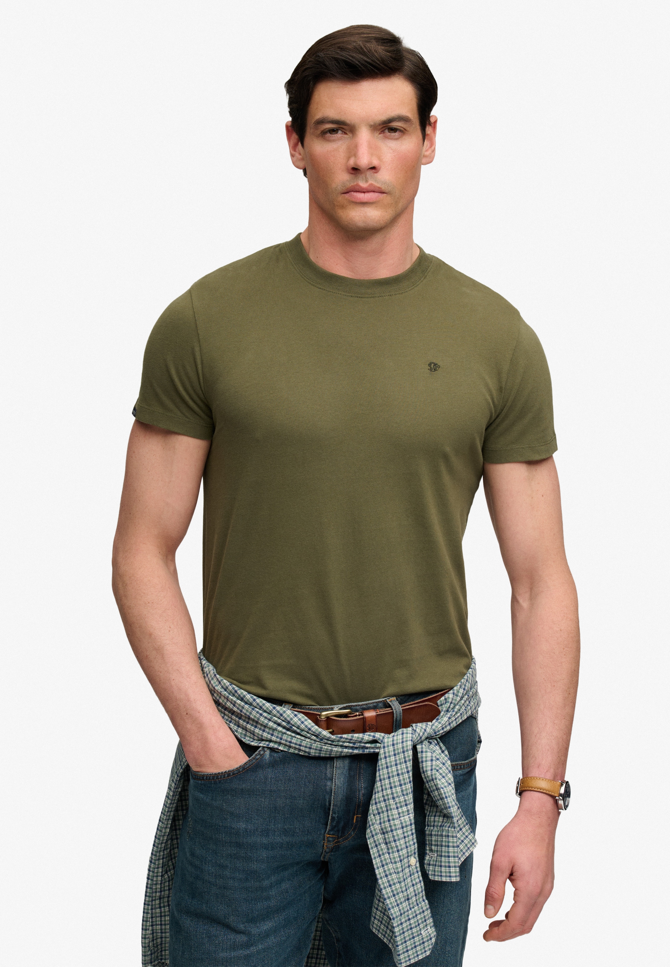 Superdry Shirt à col rond »ESSENTIAL SDCO LOGO EMB TEE« coton, coupe régulière
