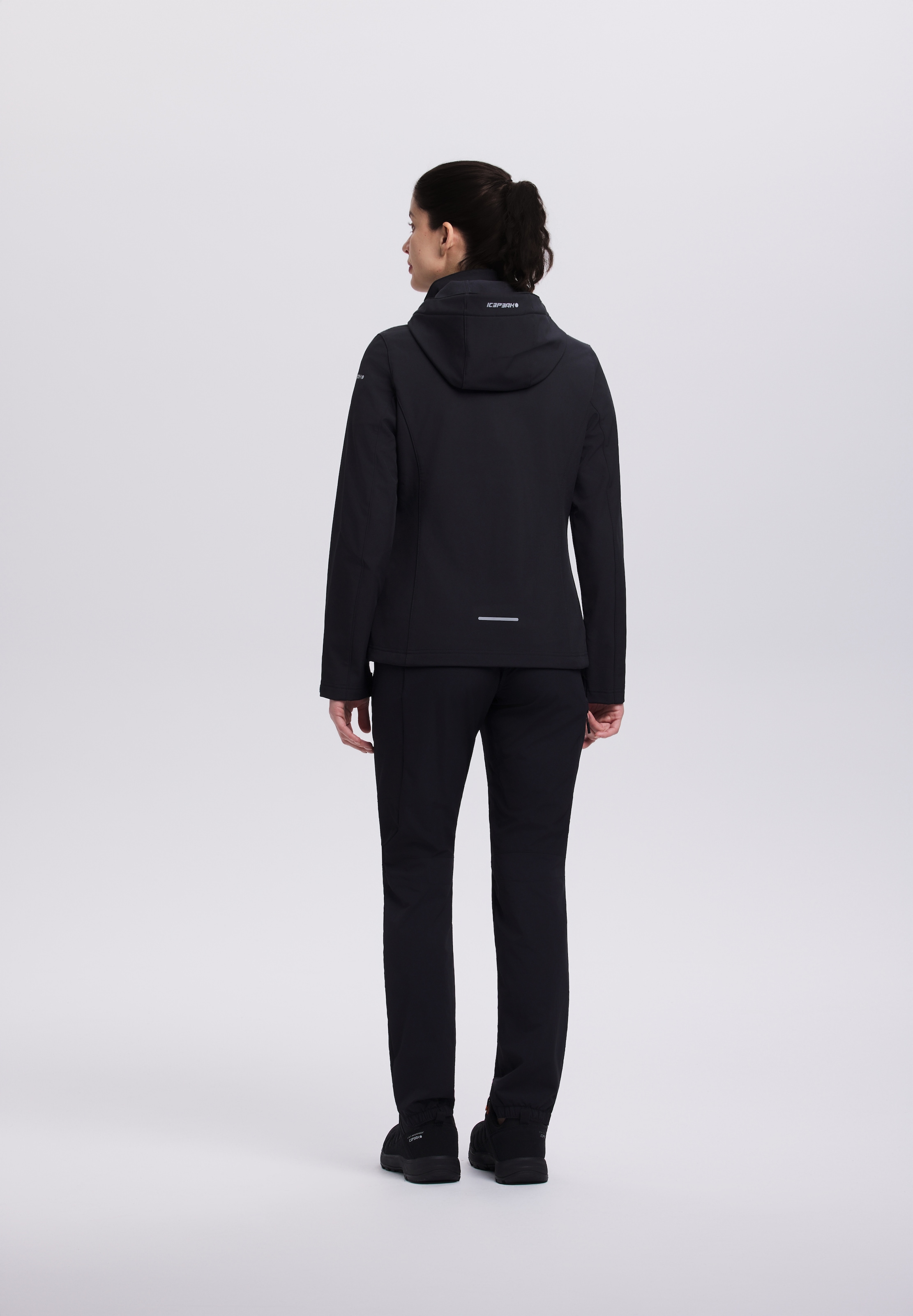 Icepeak Softshelljacke »BRENHAM« mit Kapuze winddicht, wasserabweisend, atmungsaktiv, mit abnehmbarer Kapuze
