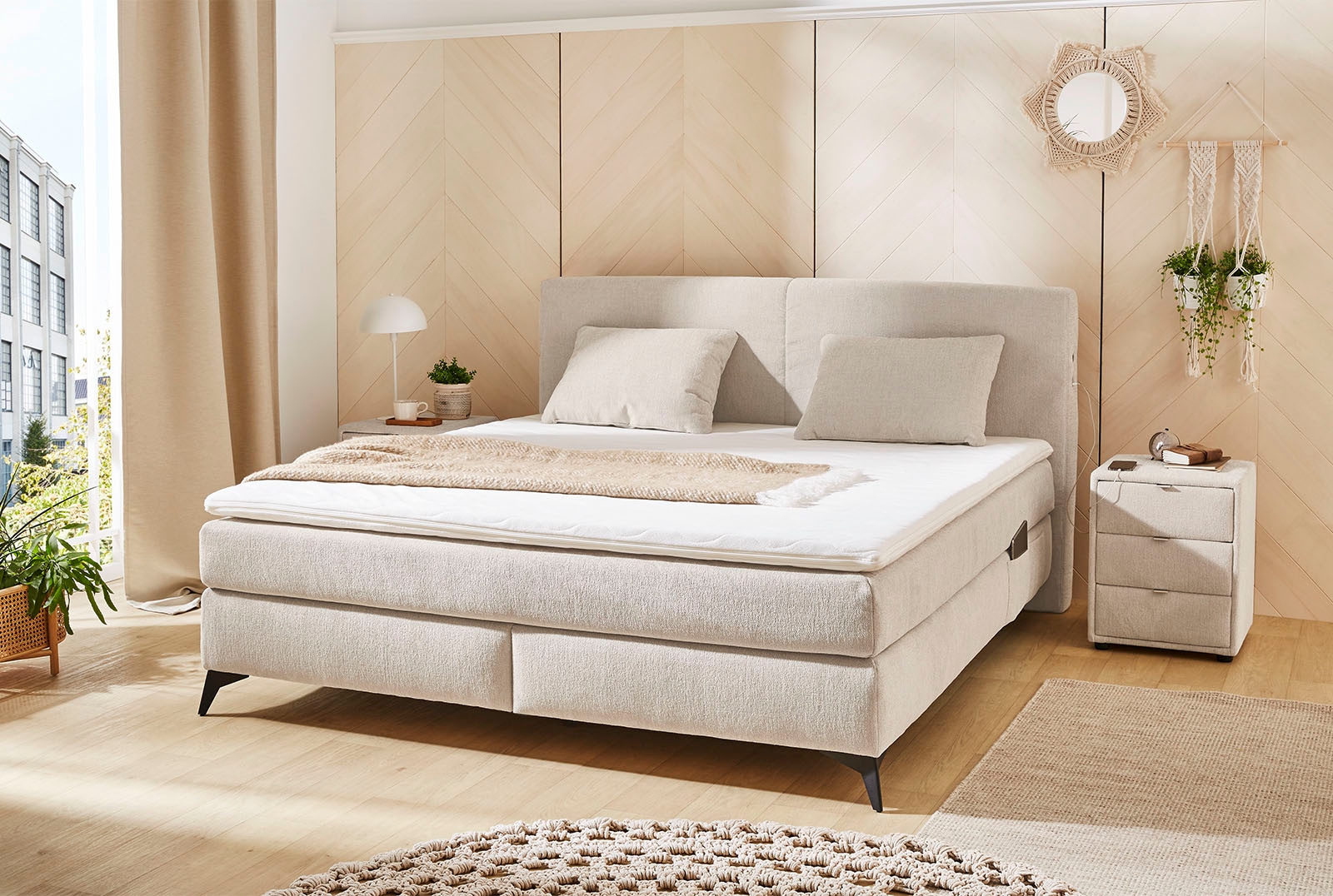 Jockenhöfer Gruppe Boxspringbett »KIRA, mit Taschenfederkernmatratze H3-H4 und Kaltschaum-Topper« inkl. LED-Beleuchtung & USB-Ladeports, Chenille Stoff, 160/180x200cm