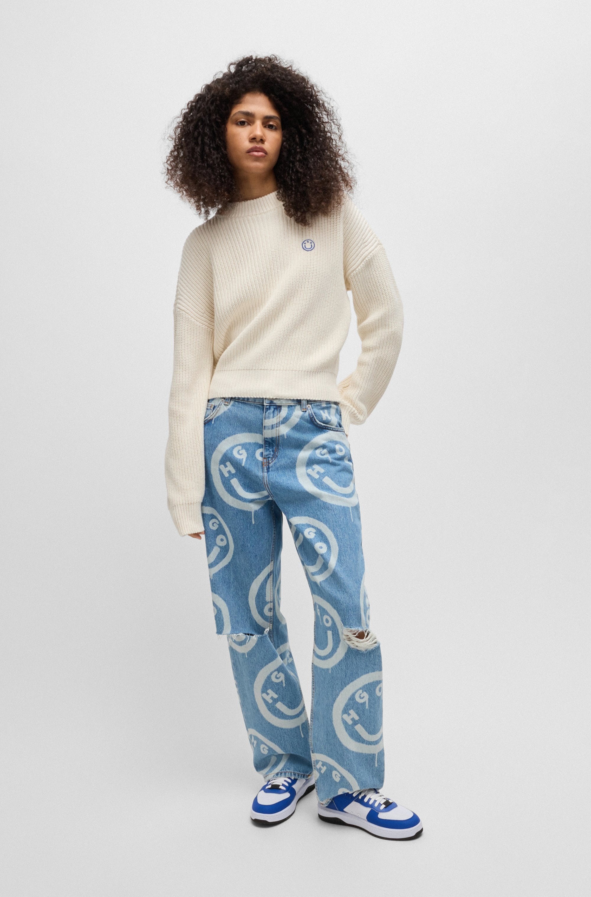 HUGO Blue Pull en tricot »Slogery« mit "Happy Hugo" Badge