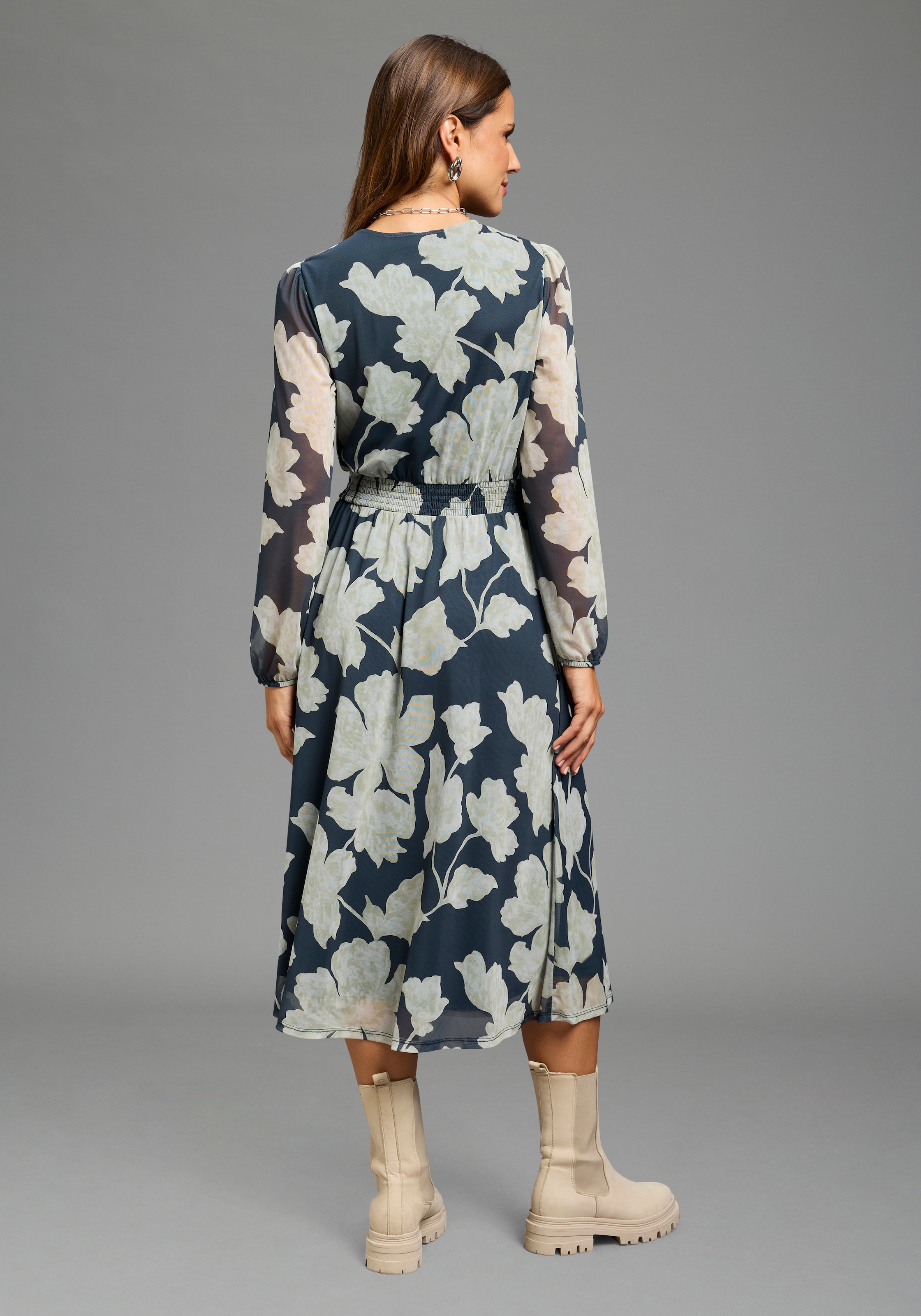 Laura Scott Robe en maille longueur mollet, coupe ajustée, en jersey et mesh élastiques