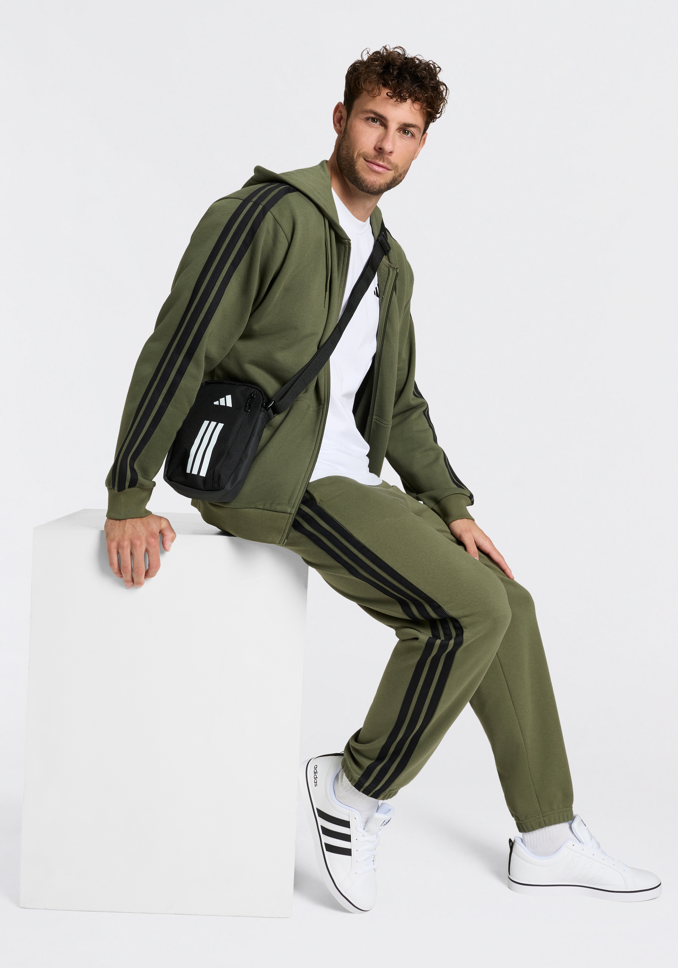 adidas Performance Umhängetasche »APWR ORGANIZER«