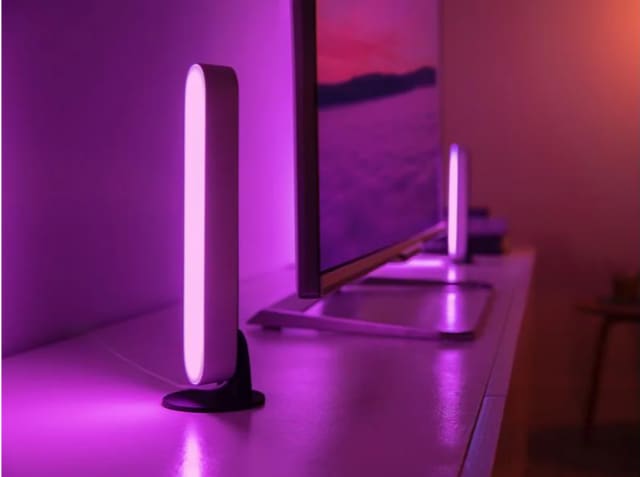Philips Hue Pendelleuchte »Hue Tischleuchte Play« Farbwechsler
