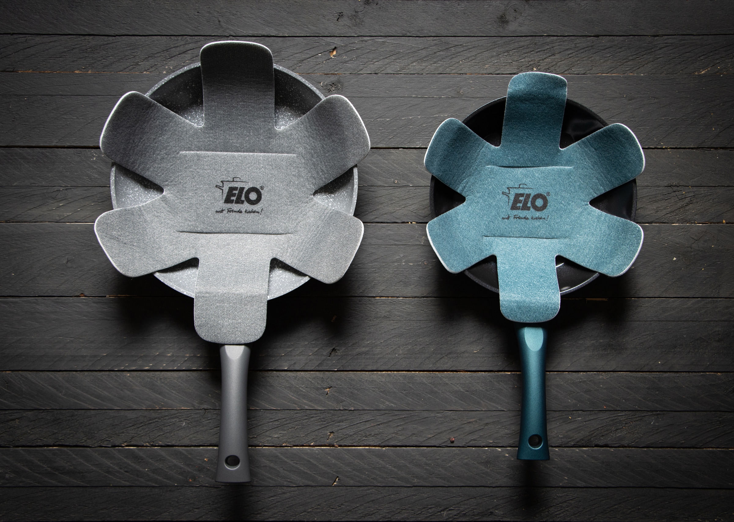 Elo Basic Poêle à frire »Colorio mit farbigem Protektor« Aluminium 1 tlg. hellgrau mit passendem Pfannenschoner