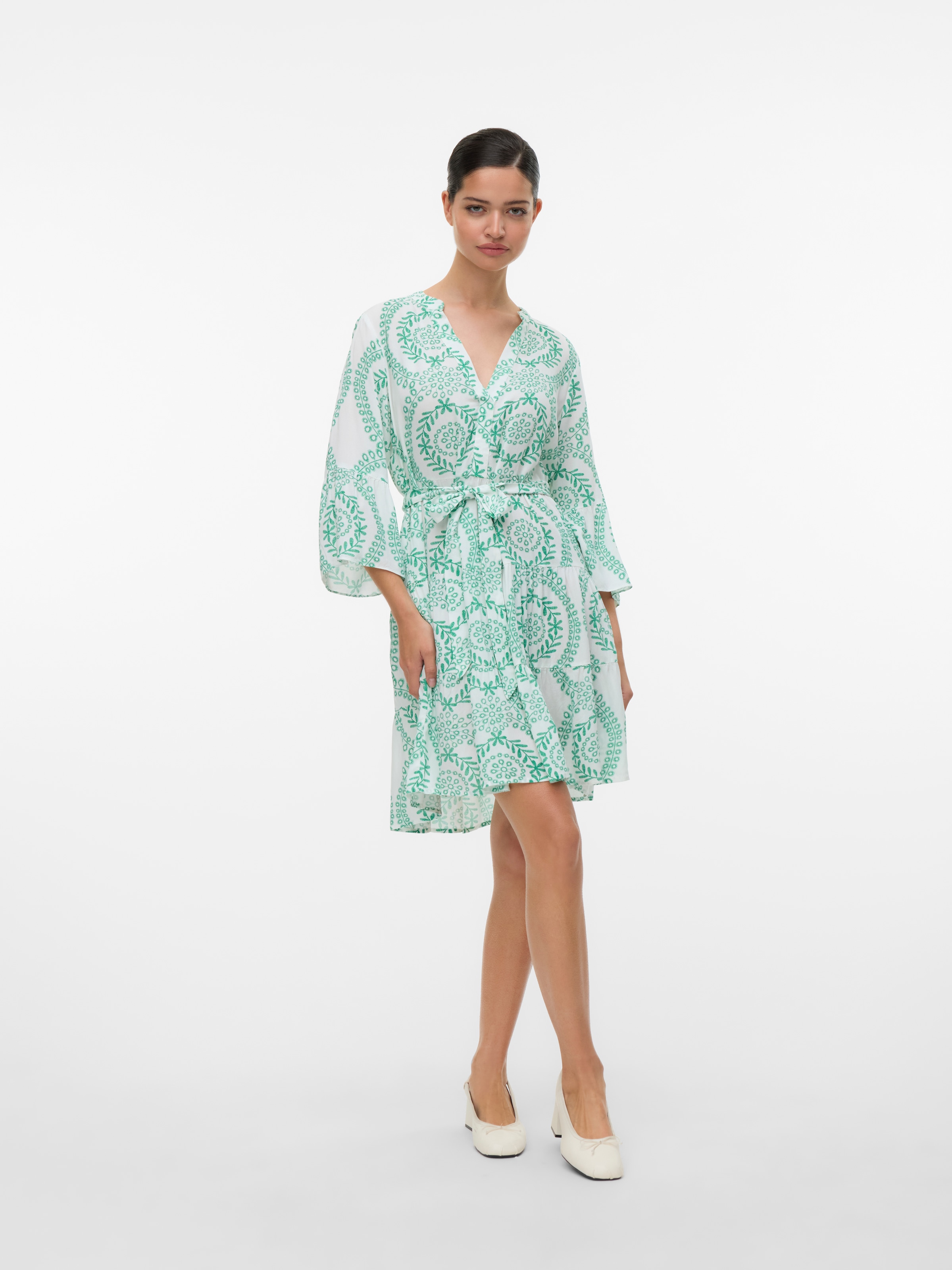 Vero Moda Robe tunique »VMMELBA 3/4 SHORT BELT DRESS WVN GA NOOS« Sommerkleid, mit Volant und Taillen-Bindegürtel