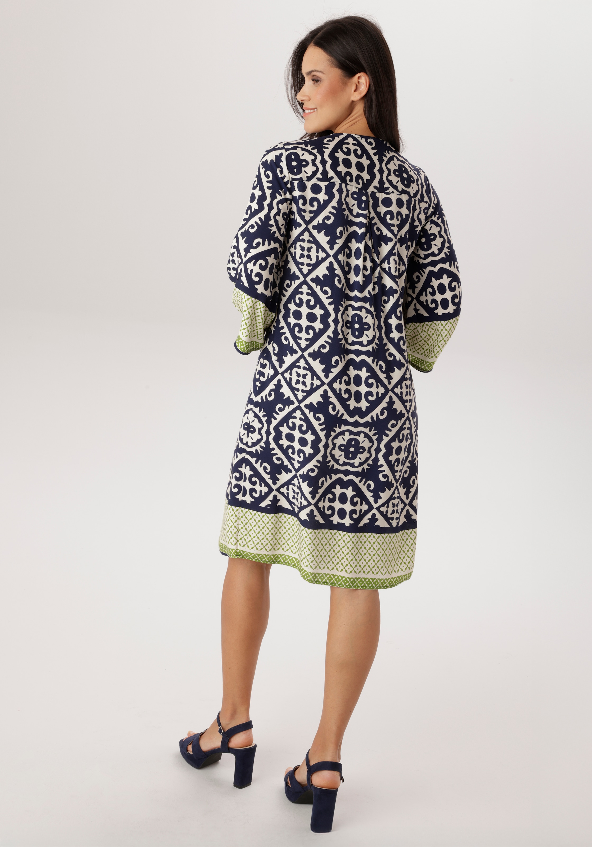 Aniston SELECTED Robe chemisier mit stylischem, ornamentalem Allover-Druck - NEUE KOLLEKTION