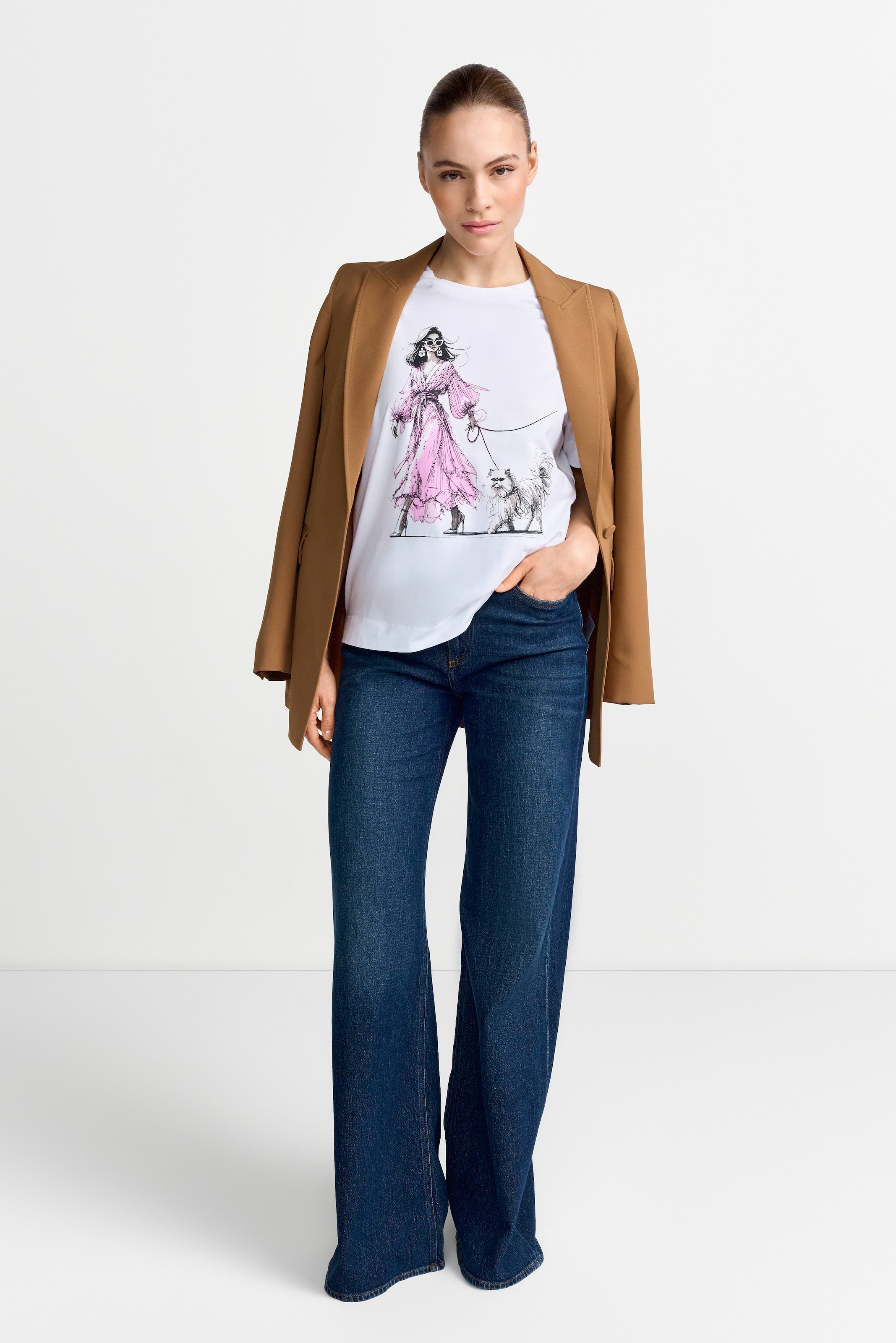 RICHROYAL T-Shirt mit grossem Frontmotiv mit Glitzersteinchen, aus reiner Baumwolle