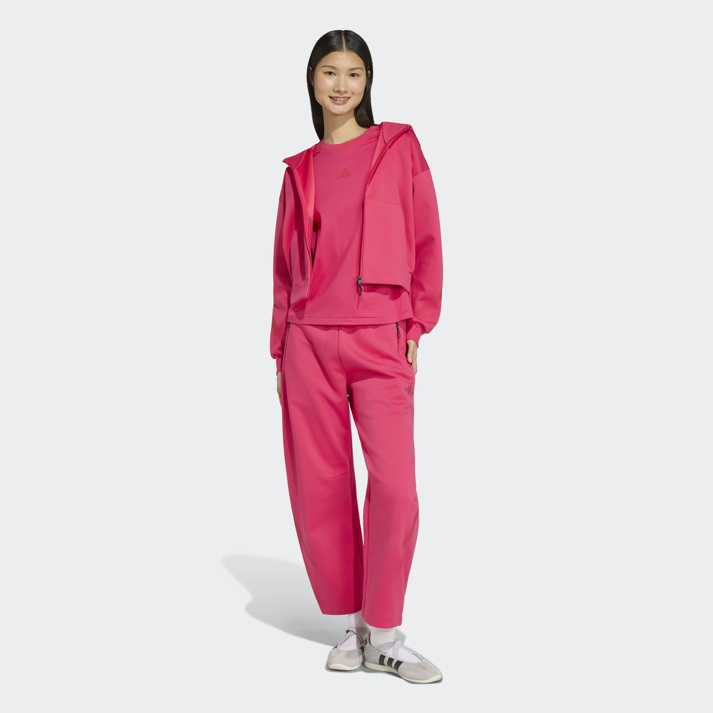 adidas Sportswear Sweat à capuche »W Z.N.E. CR FZ«, avec col rond, sans fermeture, longueur normale
