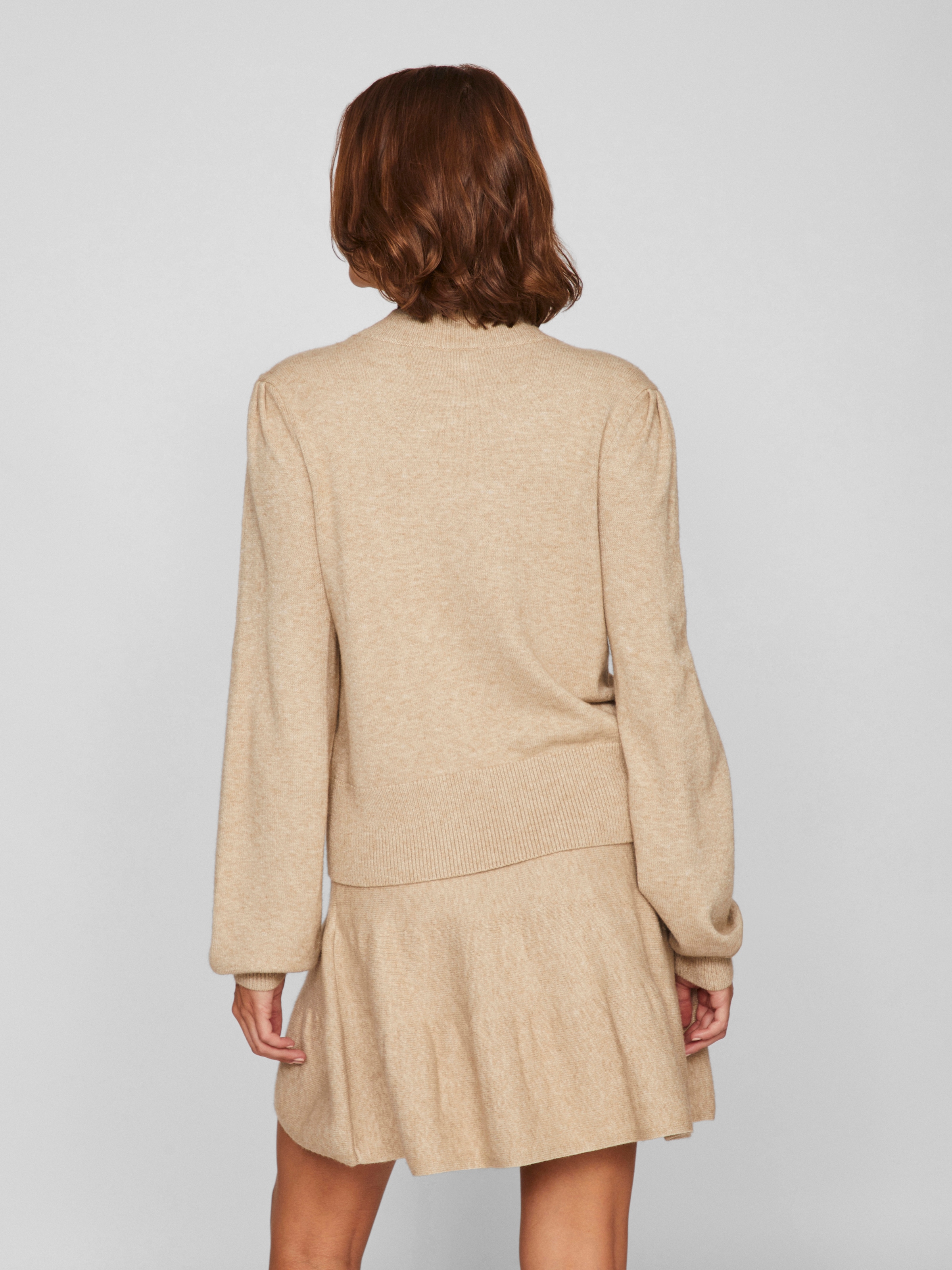 Vila Pull à col rond »VIRIL TURTLE-NK BALLOON L/S TOP - NOOS« mélange de matériaux, coupe régulière