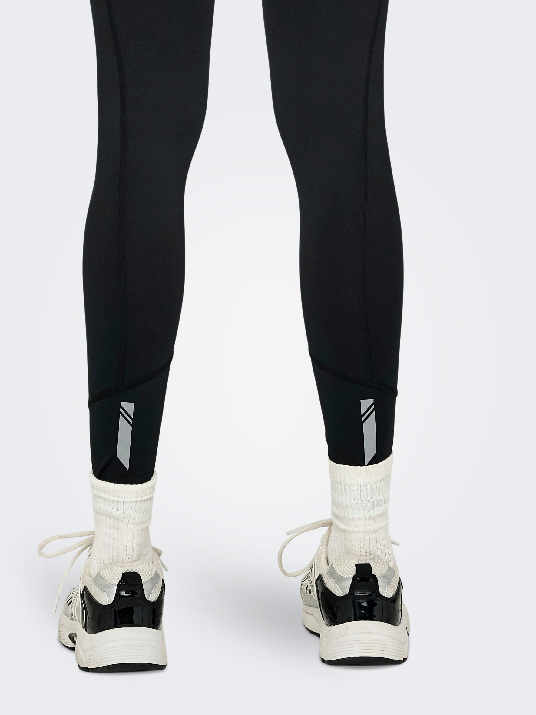 ONLY Play Cuissards fonctionnels »ONPMILA-2 HW PCK TRAIN TIGHTS NOOS«