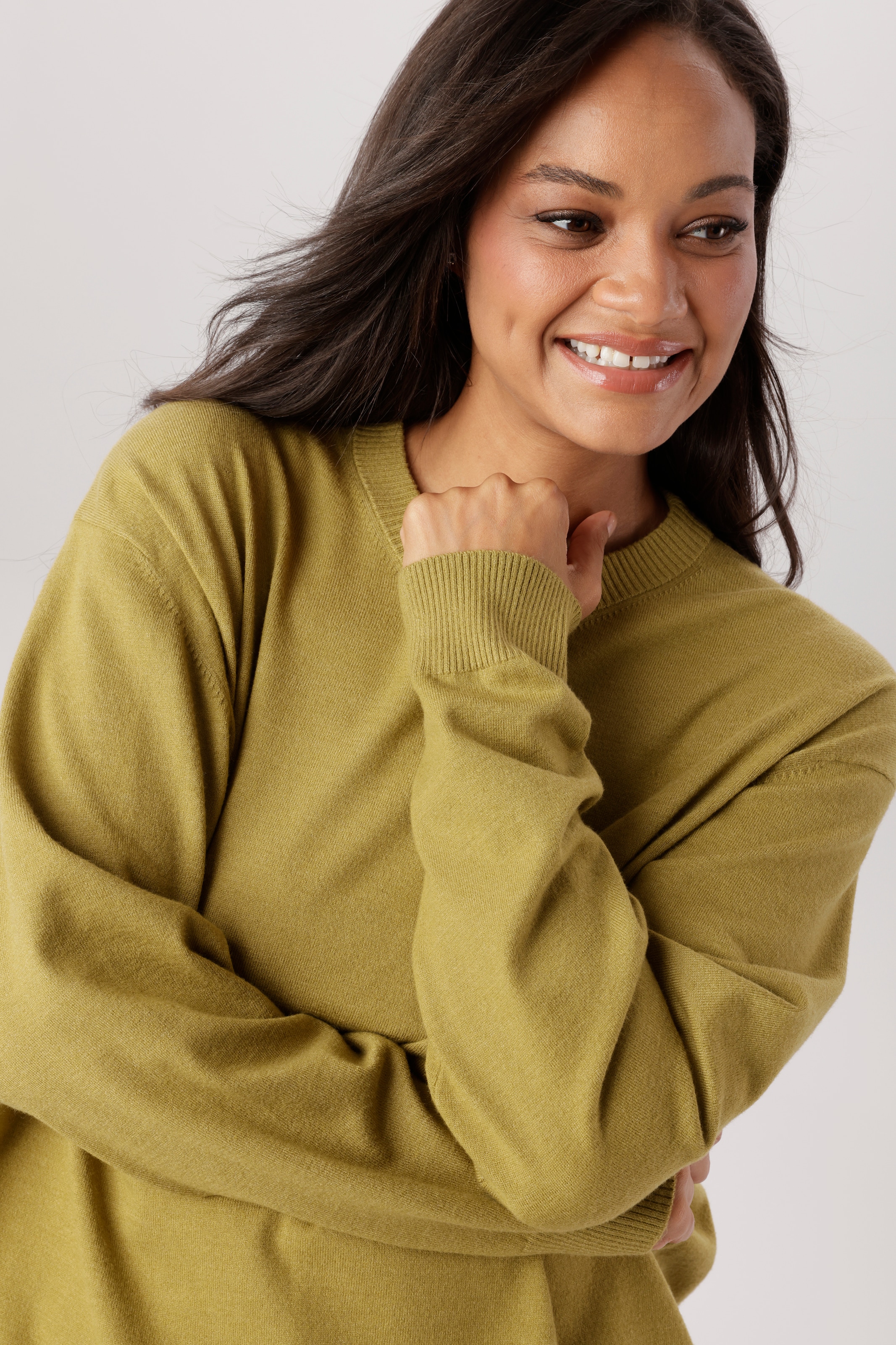 Aniston PLUS Pull à col rond en mélange viscose doux - NOUVELLE COLLECTION