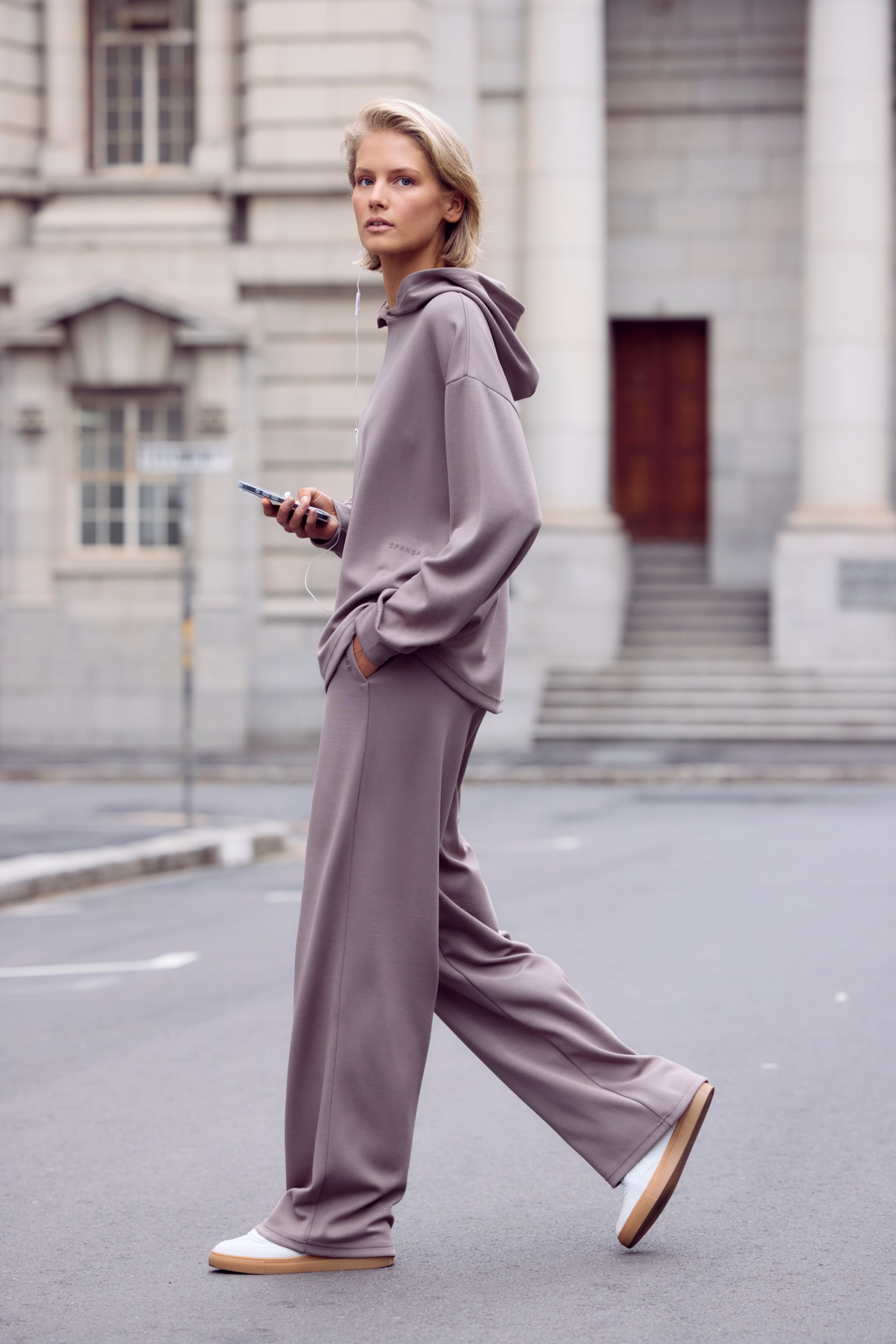 Copenhagen Studios Pull à capuche extra softes Material