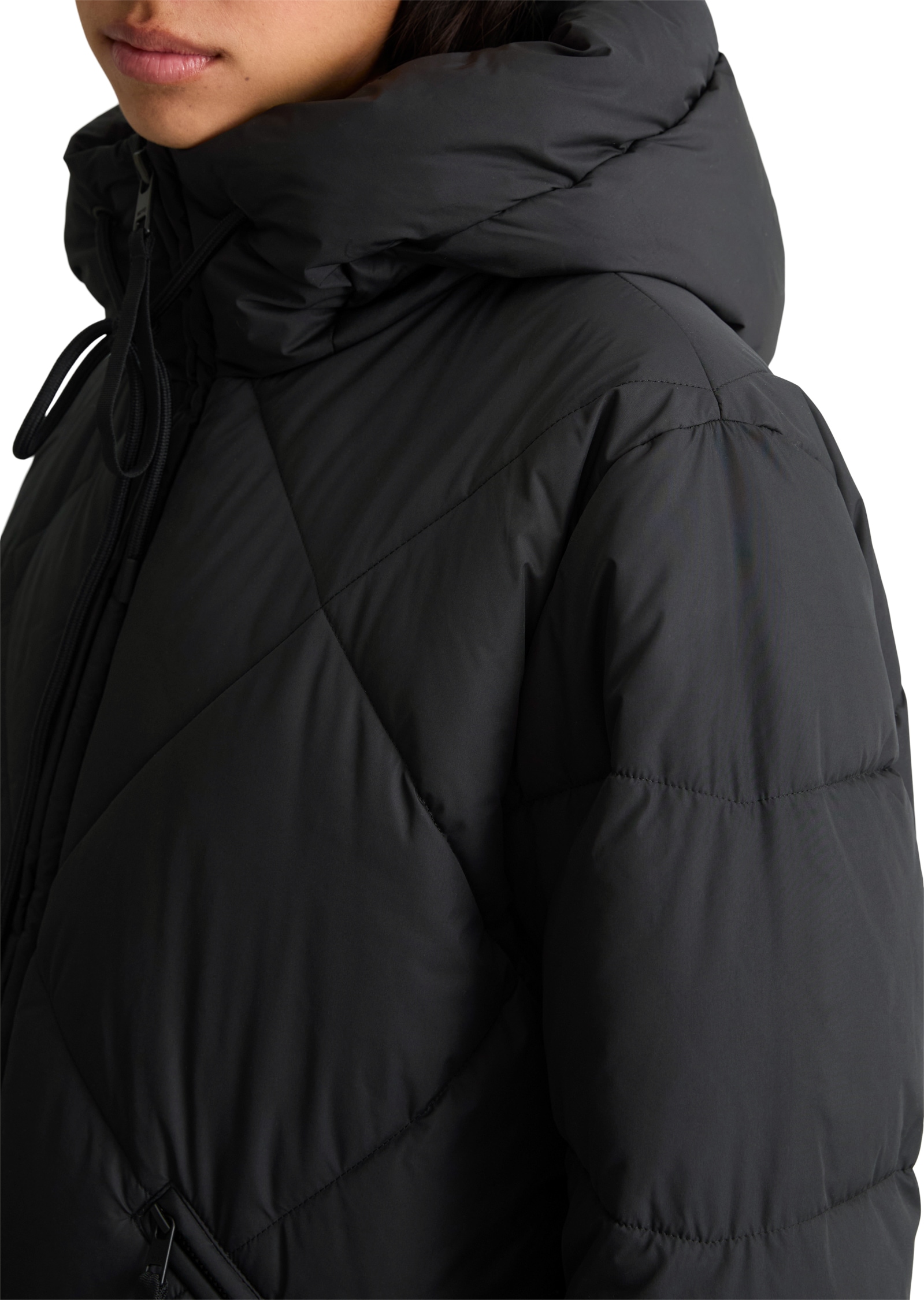 Marc O'Polo DENIM Veste matelassée avec capuche coupe décontractée en polyester recyclé, avec motif matelassé en losanges