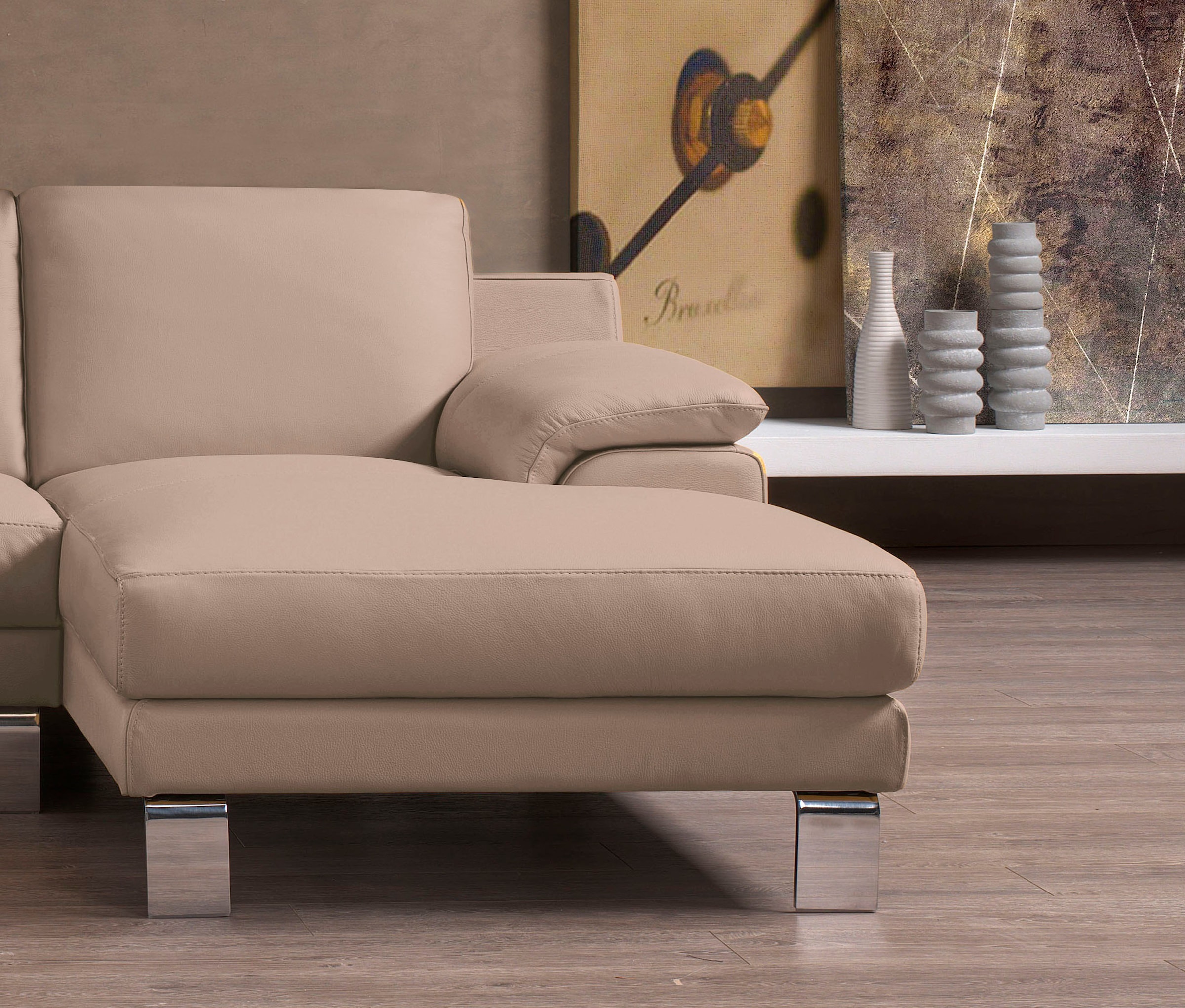 Egoitaliano Ecksofa »Shakira, Design und super Sitzkomfort auf hohem Niveau, tolle Details« mit Recamiere, L-Form, edle Füsse