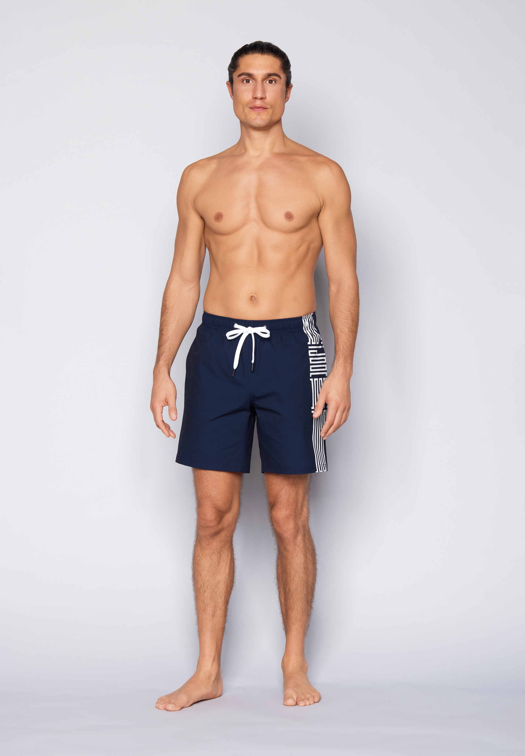 JOOP! Short de bain »Deco Logo Placement« mit seitlichen Taschen und grossem Wording
