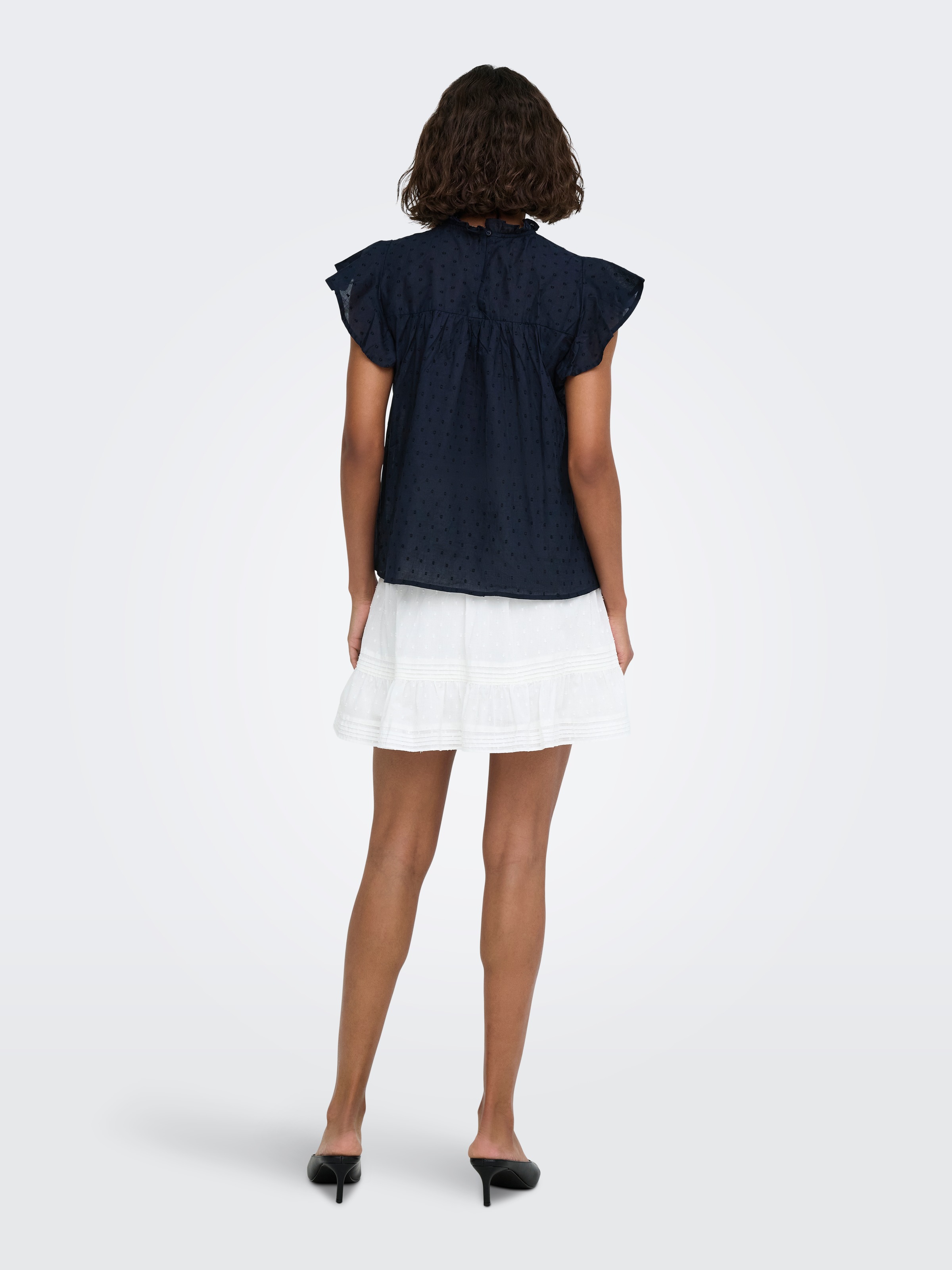 ONLY Top à volants »ONLKATTI S/S DOBBY TOP WVN NOOS« coton, coupe régulière