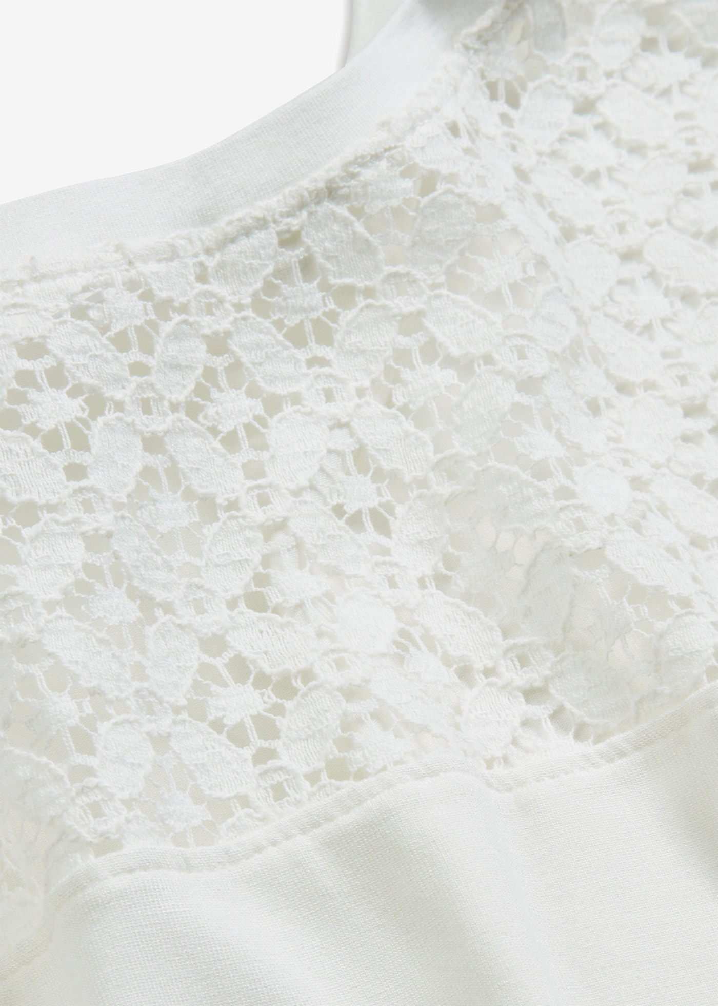 bonprix T-Shirt »Shirt aus Viskose-Mix« gerade Passform, Kurzarm, für vielseitige Anlässe, aus Viskose-Mix