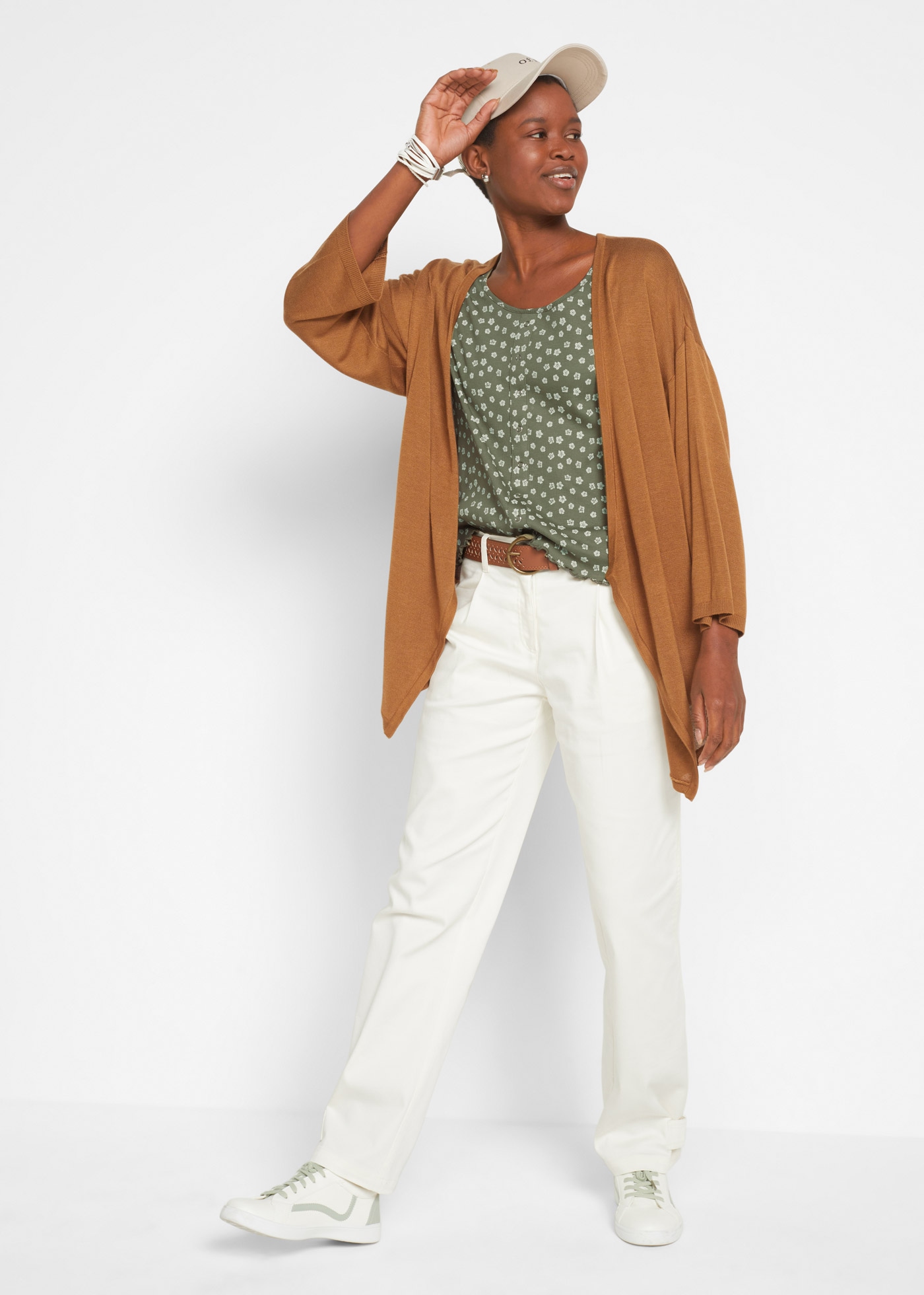 bonprix T-shirt »Ripp-Shirt mit Blumendruck, Halbarm« bequeme Passform, Halbarm-Design, mit Blumendruck, aus Baumwolle