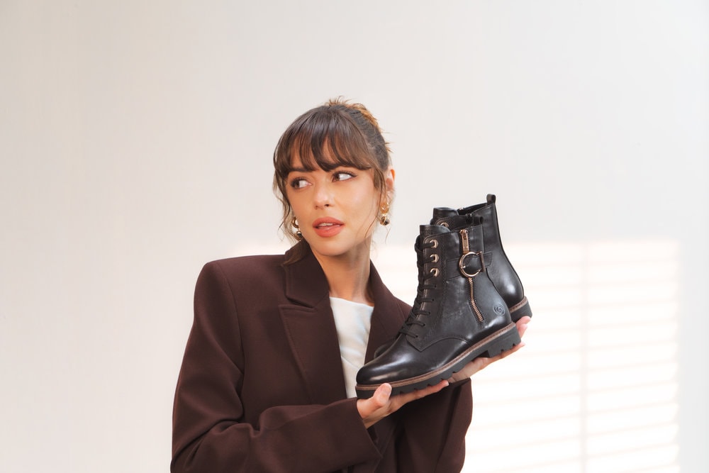 Remonte Schnürstiefelette  Schnürboots, Casual-Stiefelette, Blockabsatz, mit grosser Zierschliesse