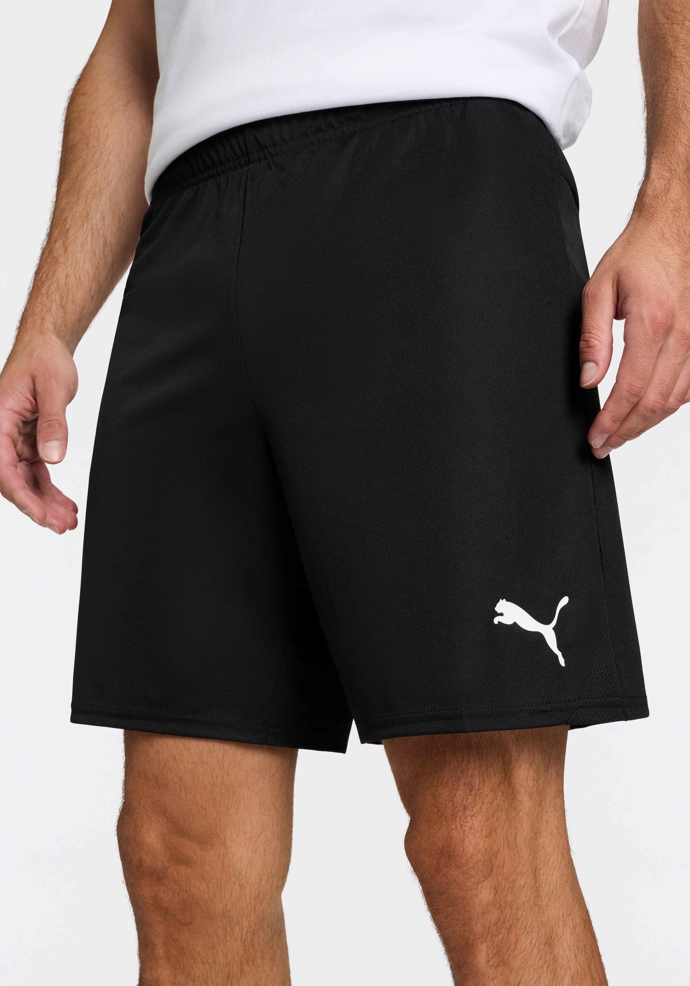 PUMA Trainingsshorts »TEAMGOAL SHORTS«  aus Polyester, kniefrei, mit Interlock-Material, modernes Design