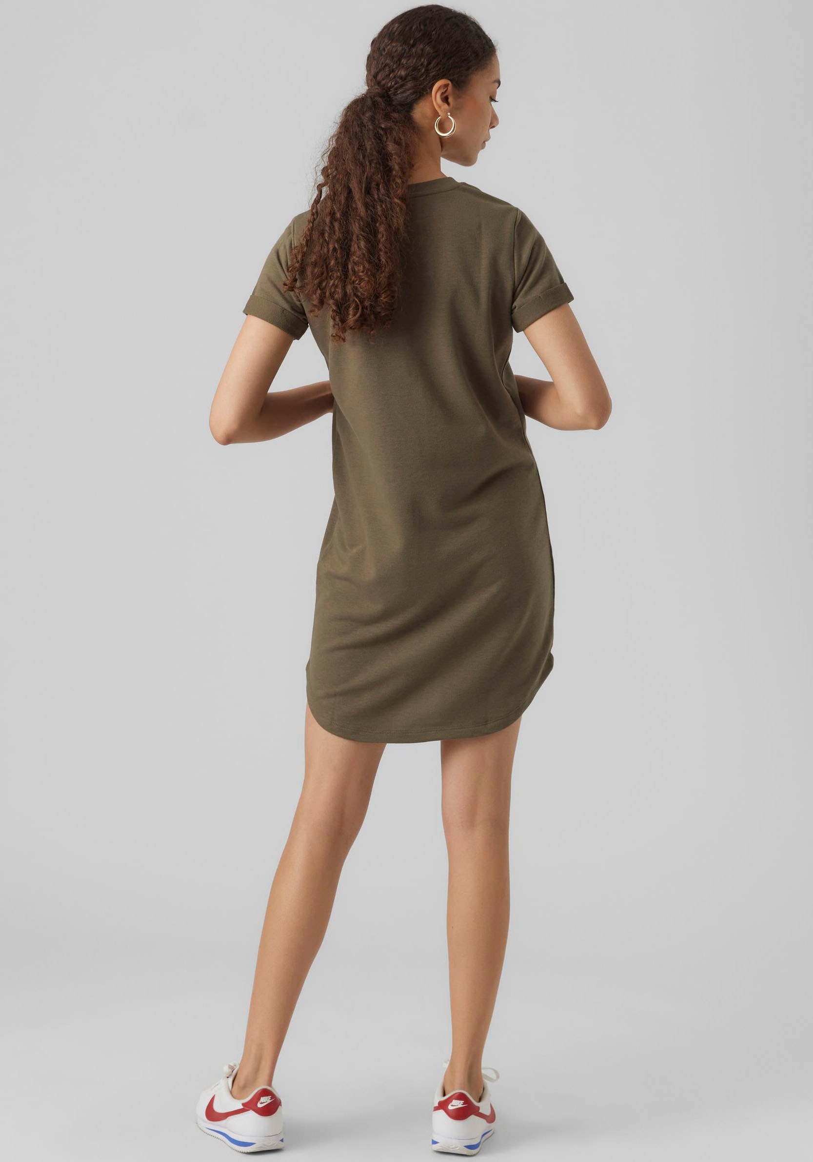 Vero Moda Robe en jersey »VMSASHAMILLA SS SWEAT DRESS NOOS« Sommerkleid,