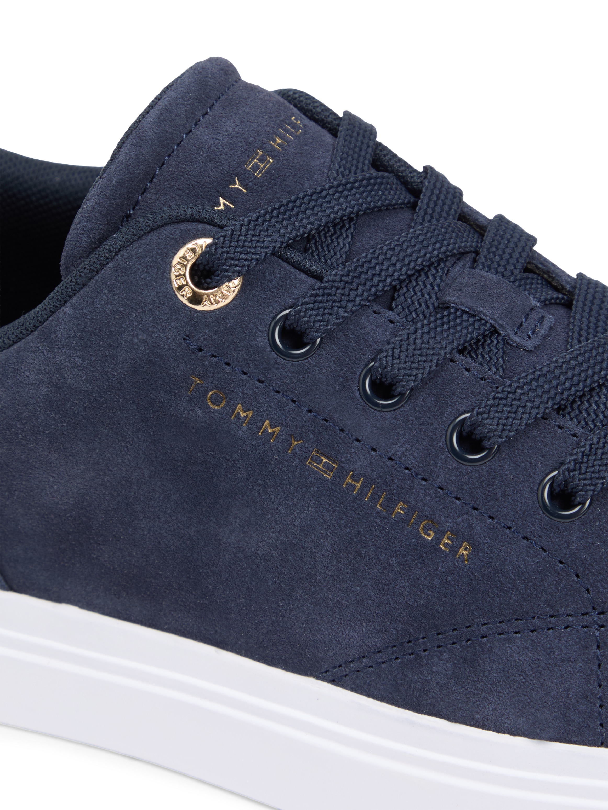 Tommy Hilfiger Baskets à plateforme »TH FEMININE CUPSOLE SUEDE«  Chaussure de loisirs, chaussure basse, à lacets avec inscriptions logo
