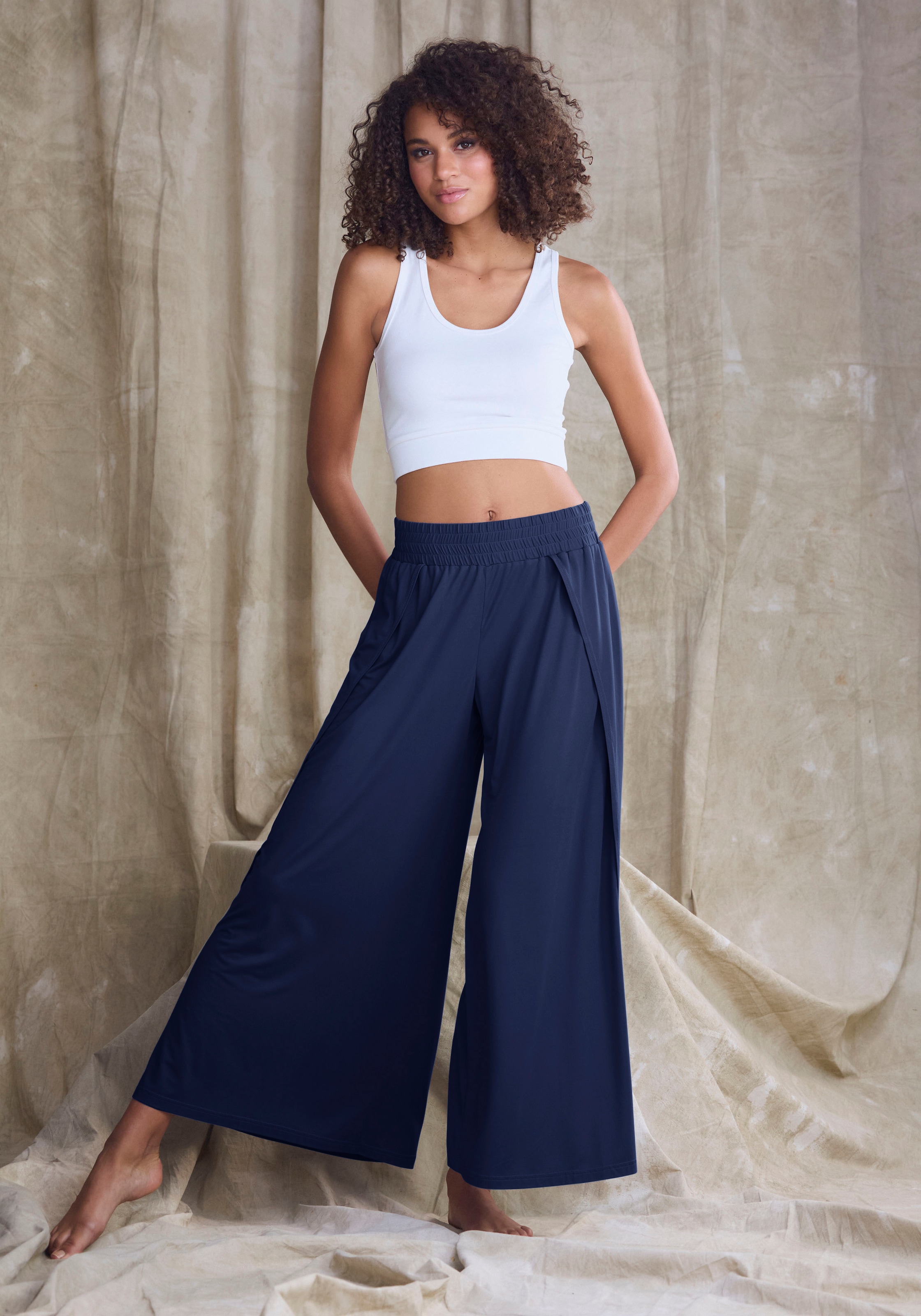 LASCANA Pantalon de harem  mit überlappenden Seitennähten