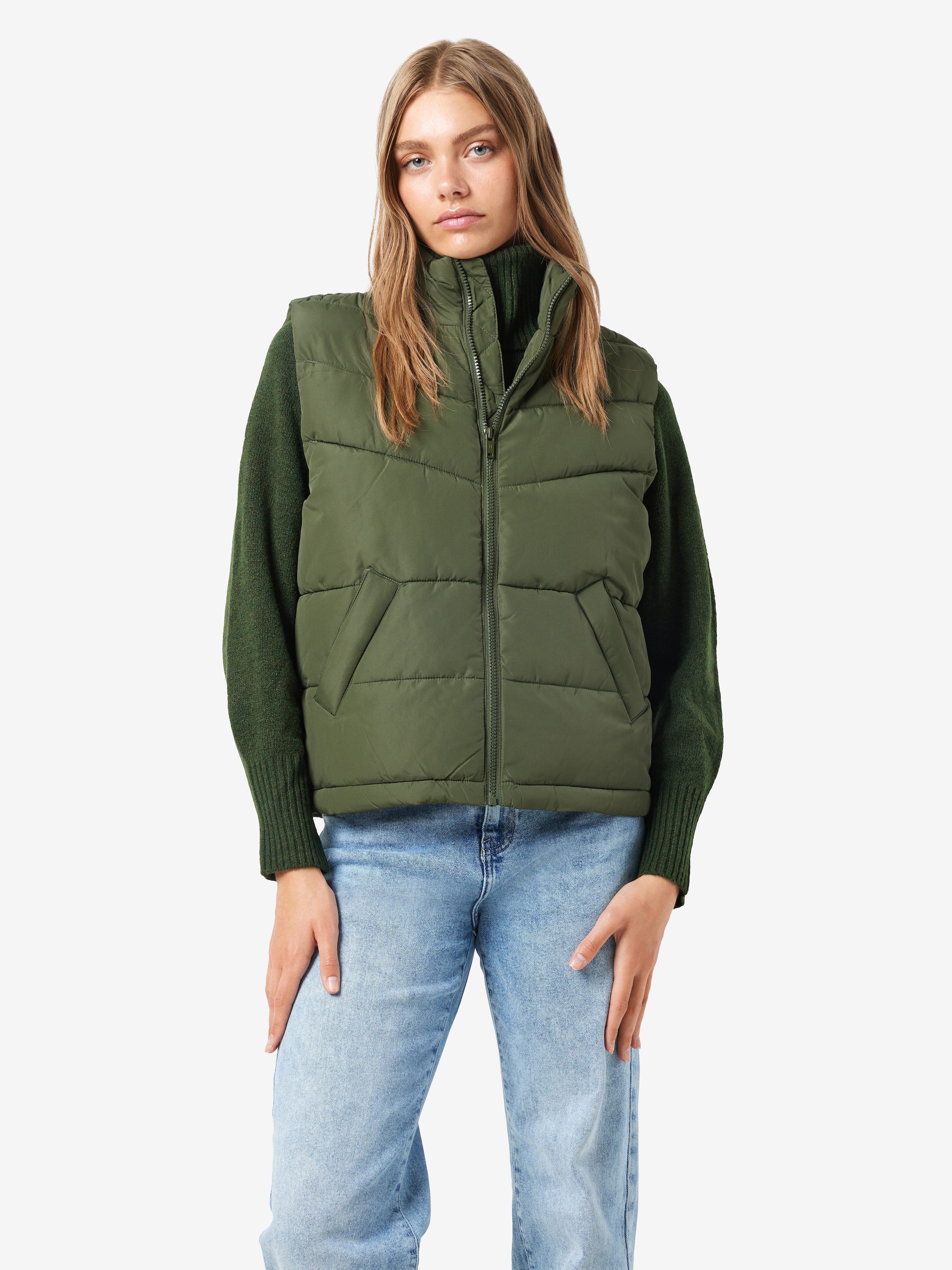 Noisy may Gilet matelassé »NMDALCON S/L SHORT VEST NOOS FWD«