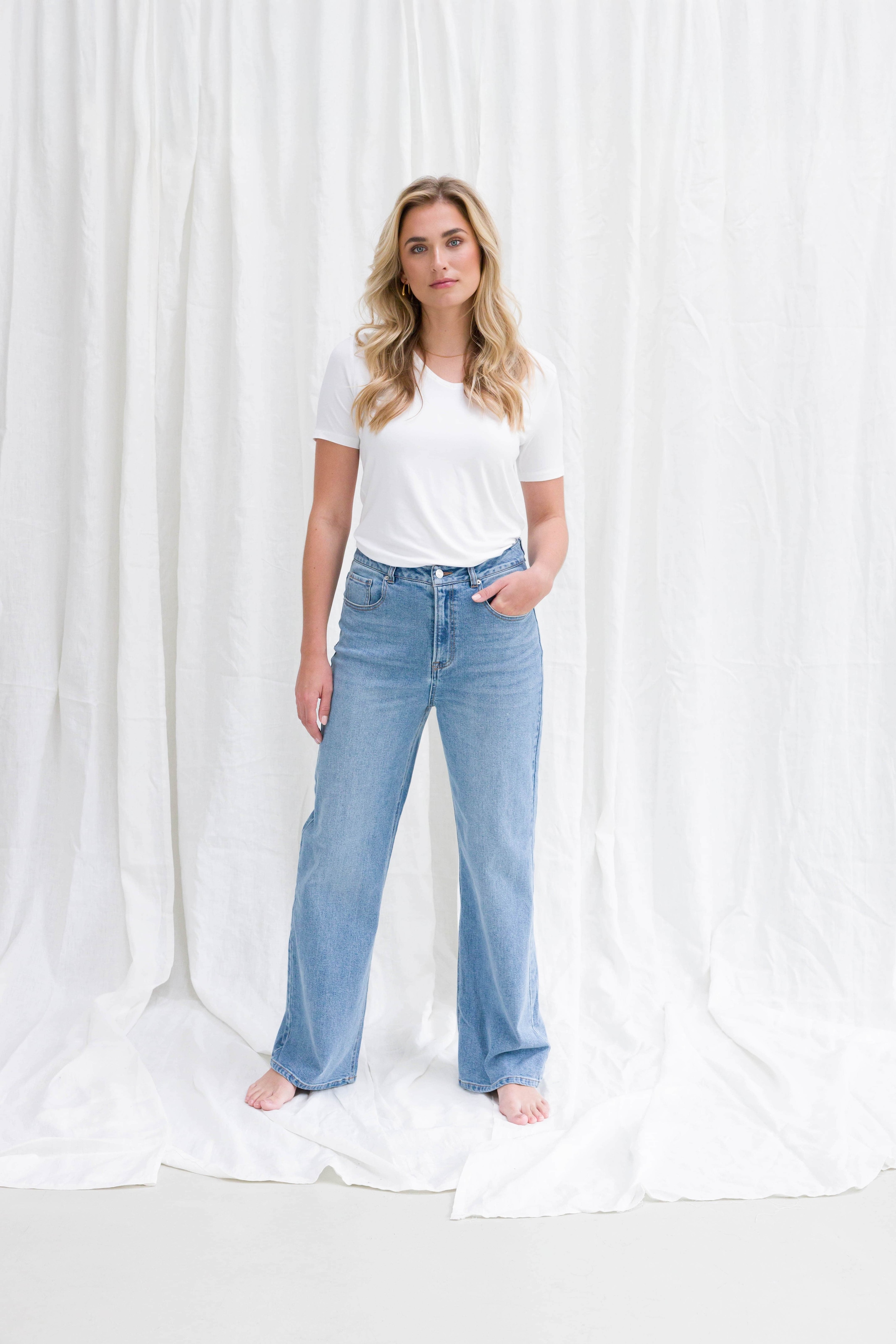 Base Level Weite Jeans »Amy« mit Waschung