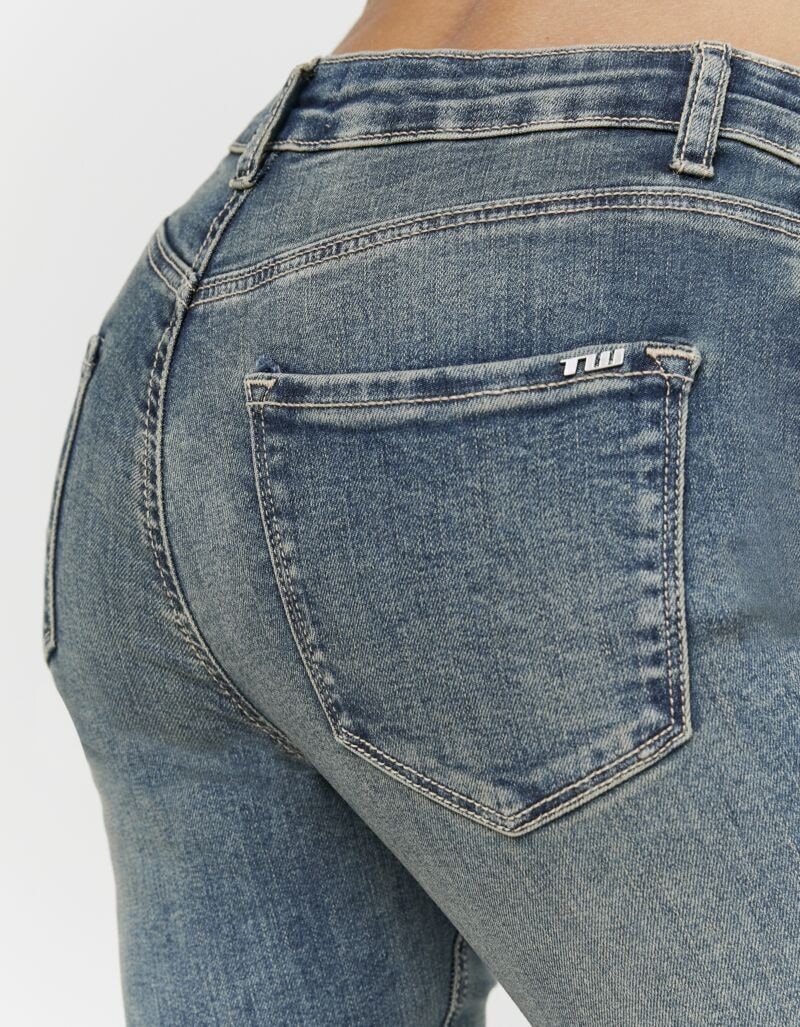 Tally Weijl Skinny-fit-Jeans »SPADESLAY« mit leichtem Stretch-Anteil, engem Bein und Mid-Waist
