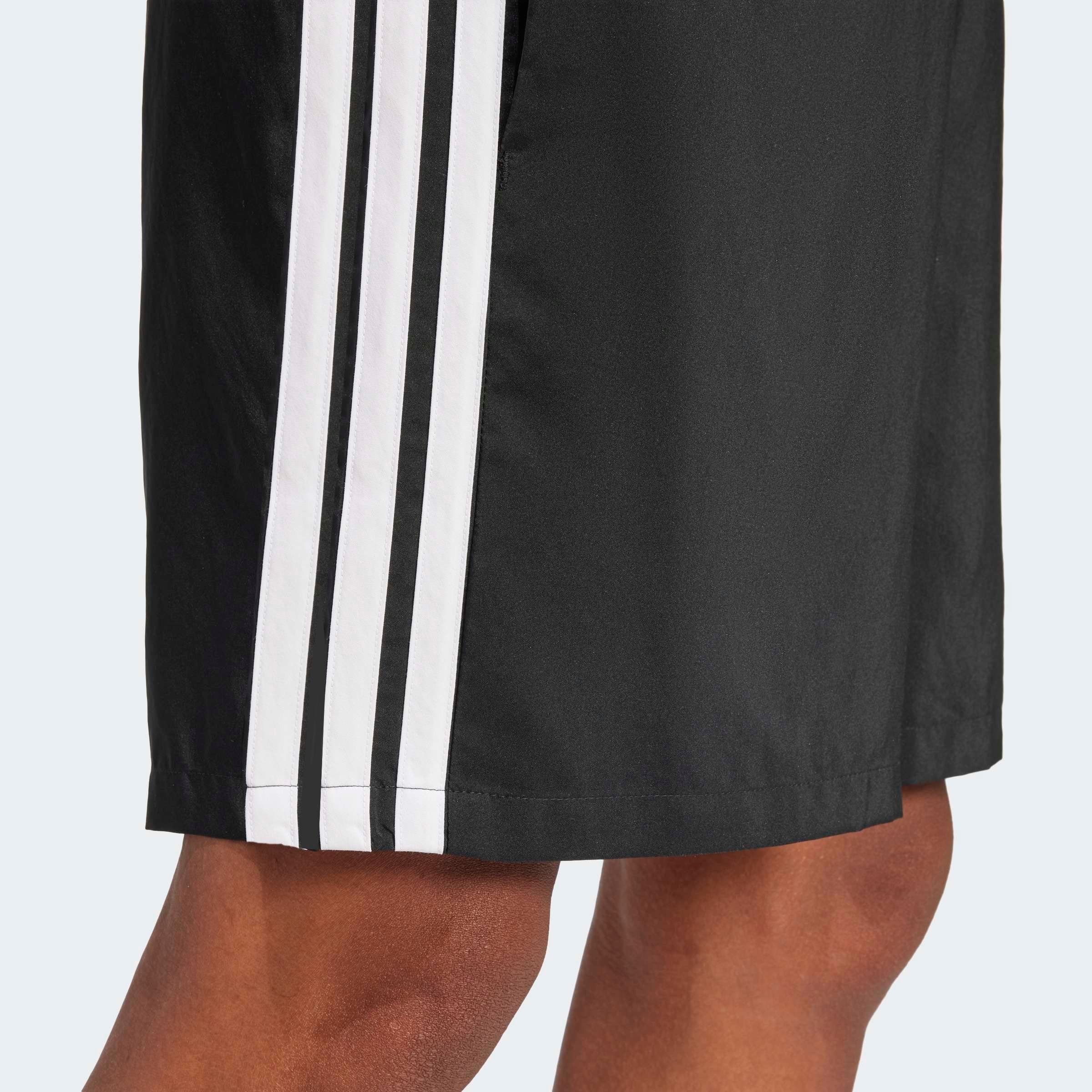 adidas Sportswear Shorts »ESSENTIALS 3-STREIFEN CHELSEA«  mit 3-Streifen an den Seiten, für Laufen und Sportmode
