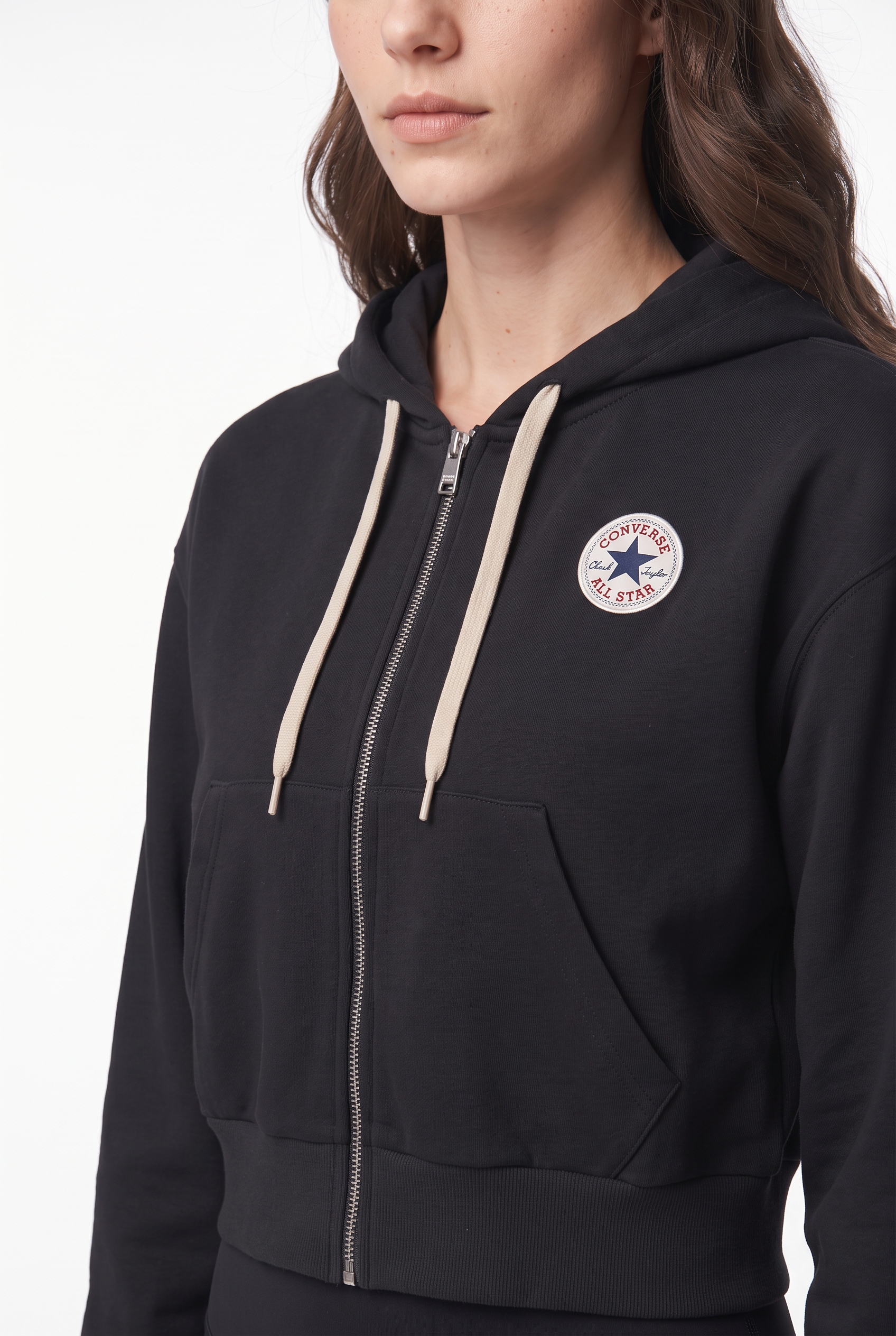 Converse Kapuzensweatjacke »SIGNATURE FULL-ZIP« mit Full-Zip, aus Baumwolle und Polyester, in den Grössen XS bis XXL
