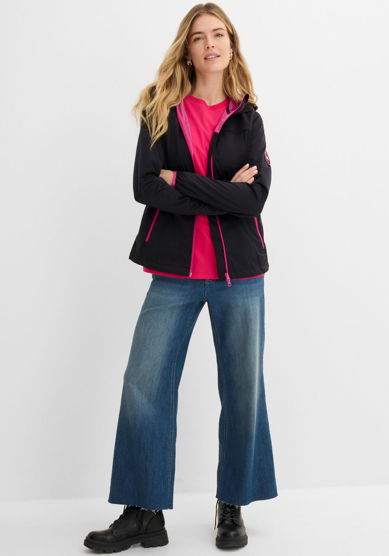 bonprix Veste softshell mit Kapuze leichtes Material, mit 2-Wege-Reissverschluss, mit Daumenlöchern