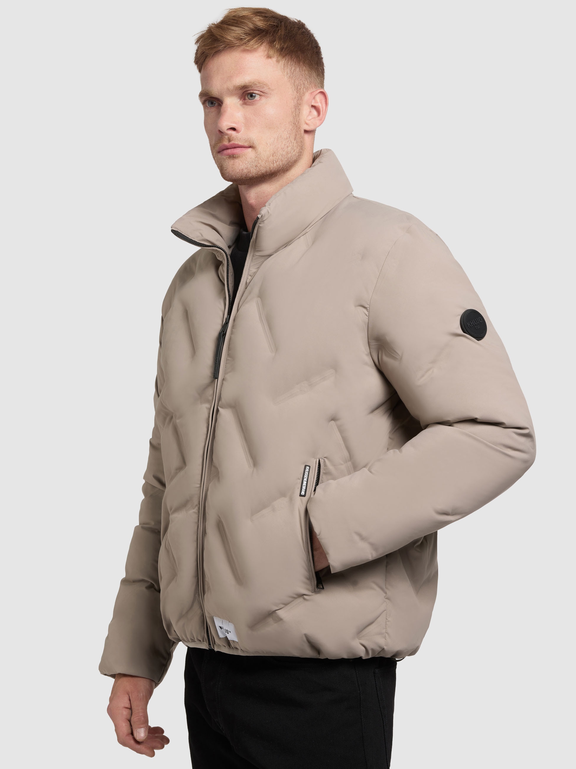 khujo Steppjacke »CLOVER« ohne Kapuze mit hochwertiger Prägung