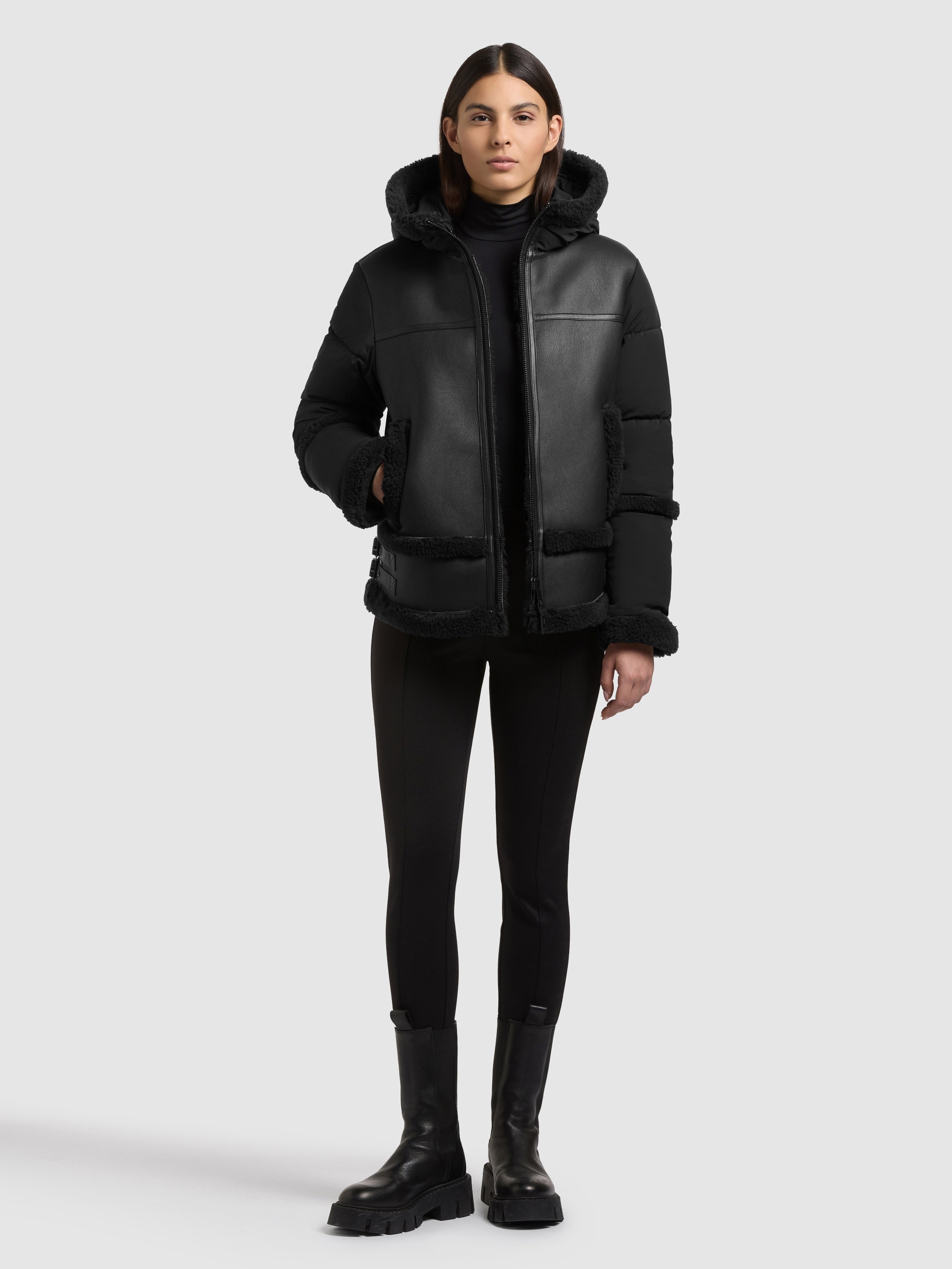 khujo Veste d'hiver »LEXYA« avec capuche wattierte, gesteppte Ärmel aus Nylon