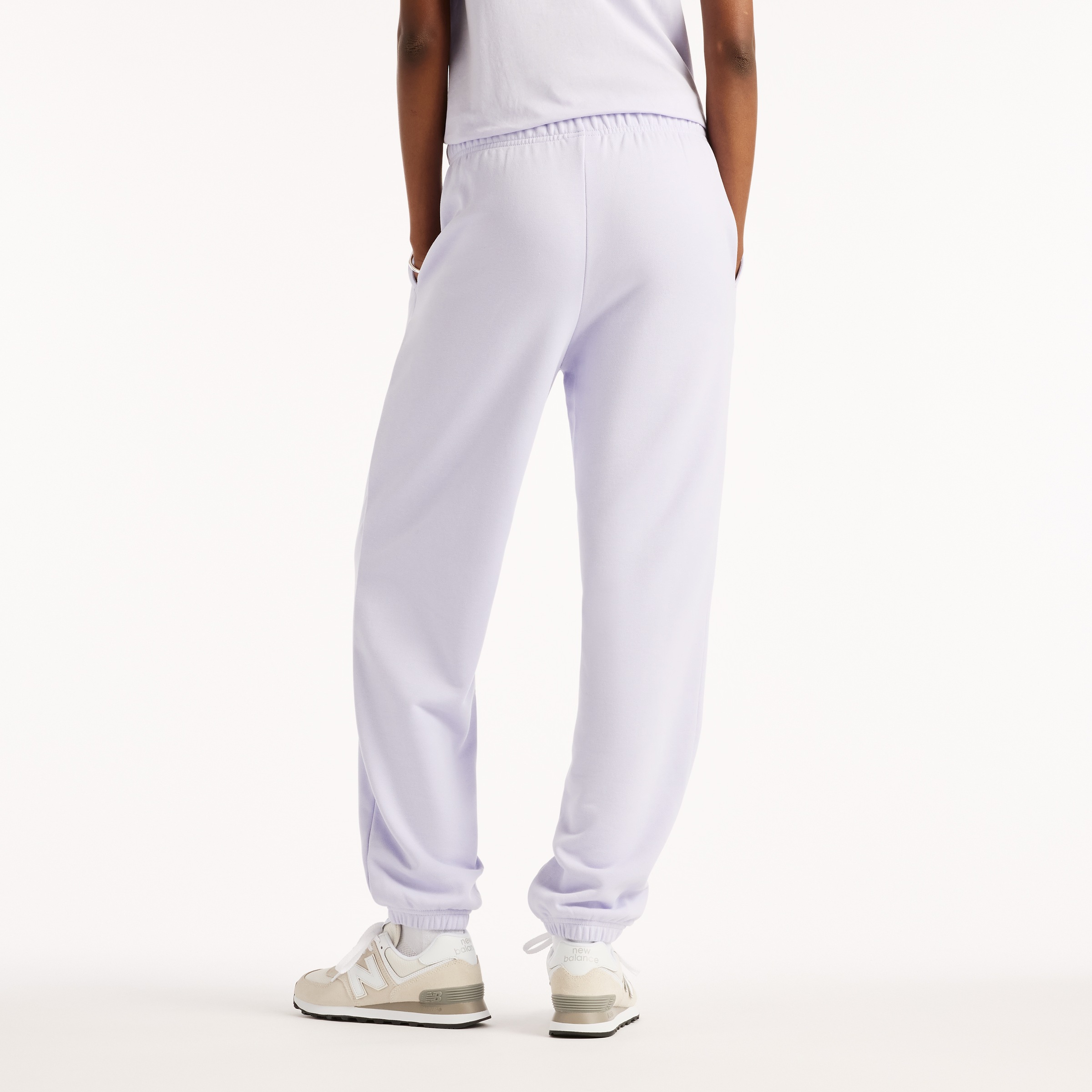 New Balance Pantalon de jogging »SPORT ESSENTIALS FRENCH TERRY JOGGER«  coupe ample, en coton et polyester