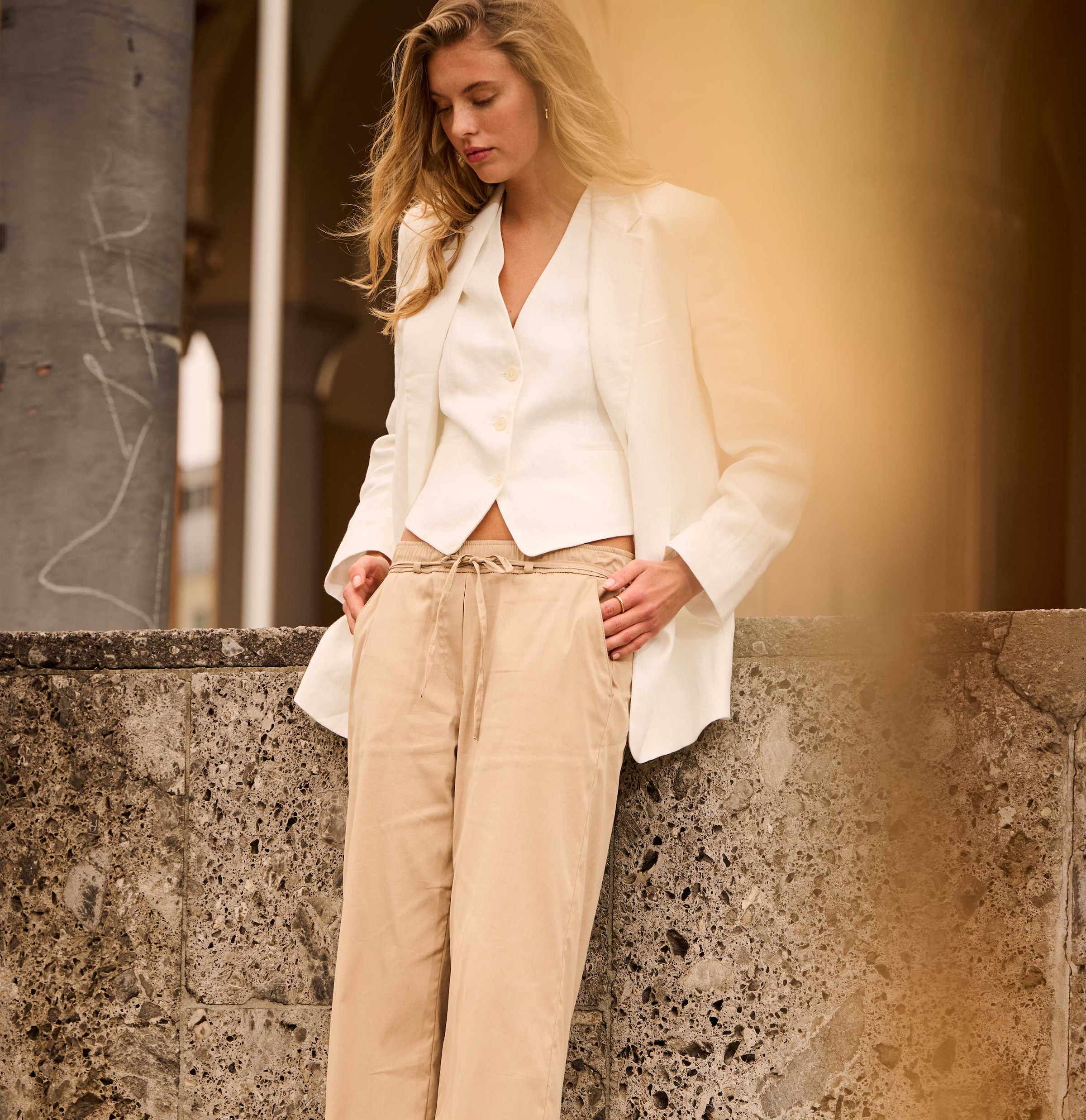 MAC Pantalon 7/8 »CHIARA BELT cropped«  Wide Fit, mit geradem, weitem Bein