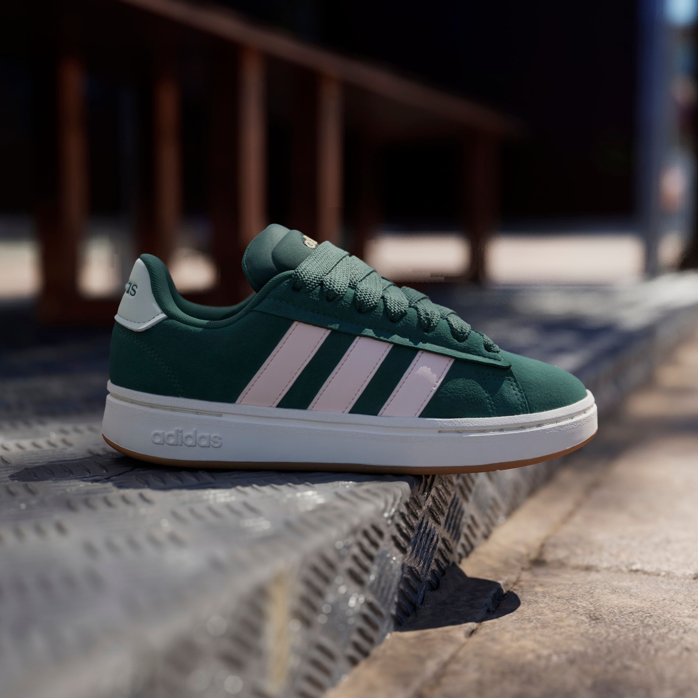 adidas Sportswear Sneakers »GRAND COURT ALPHA«  Design inspiriert vom adidas Campus 00
