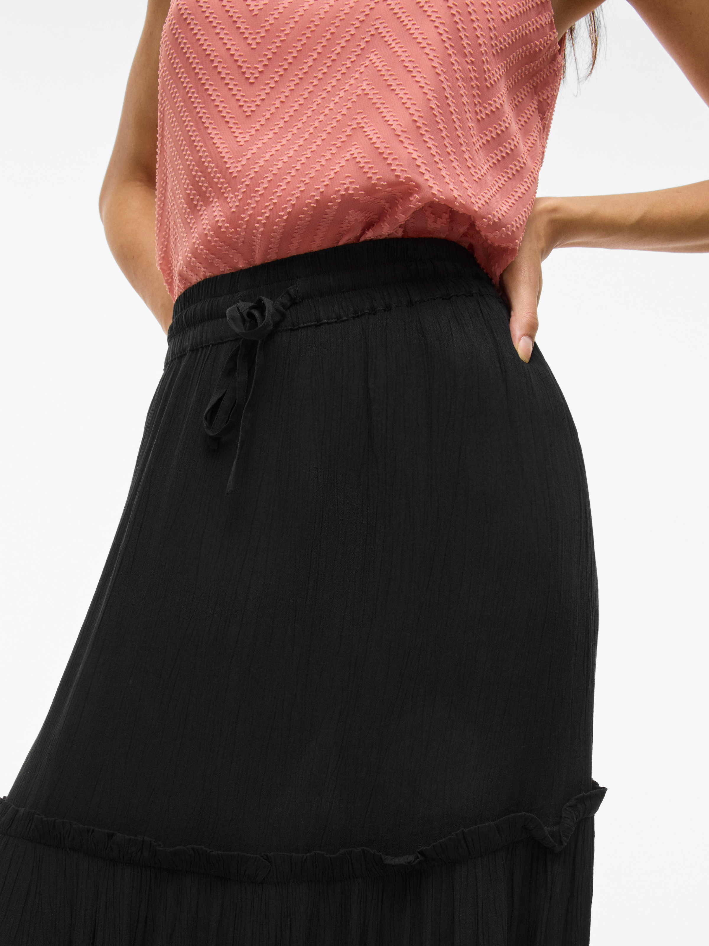 Vila Maxi jupe »VIMESA HW MAXI SKIRT - NOOS« mit Rüschen