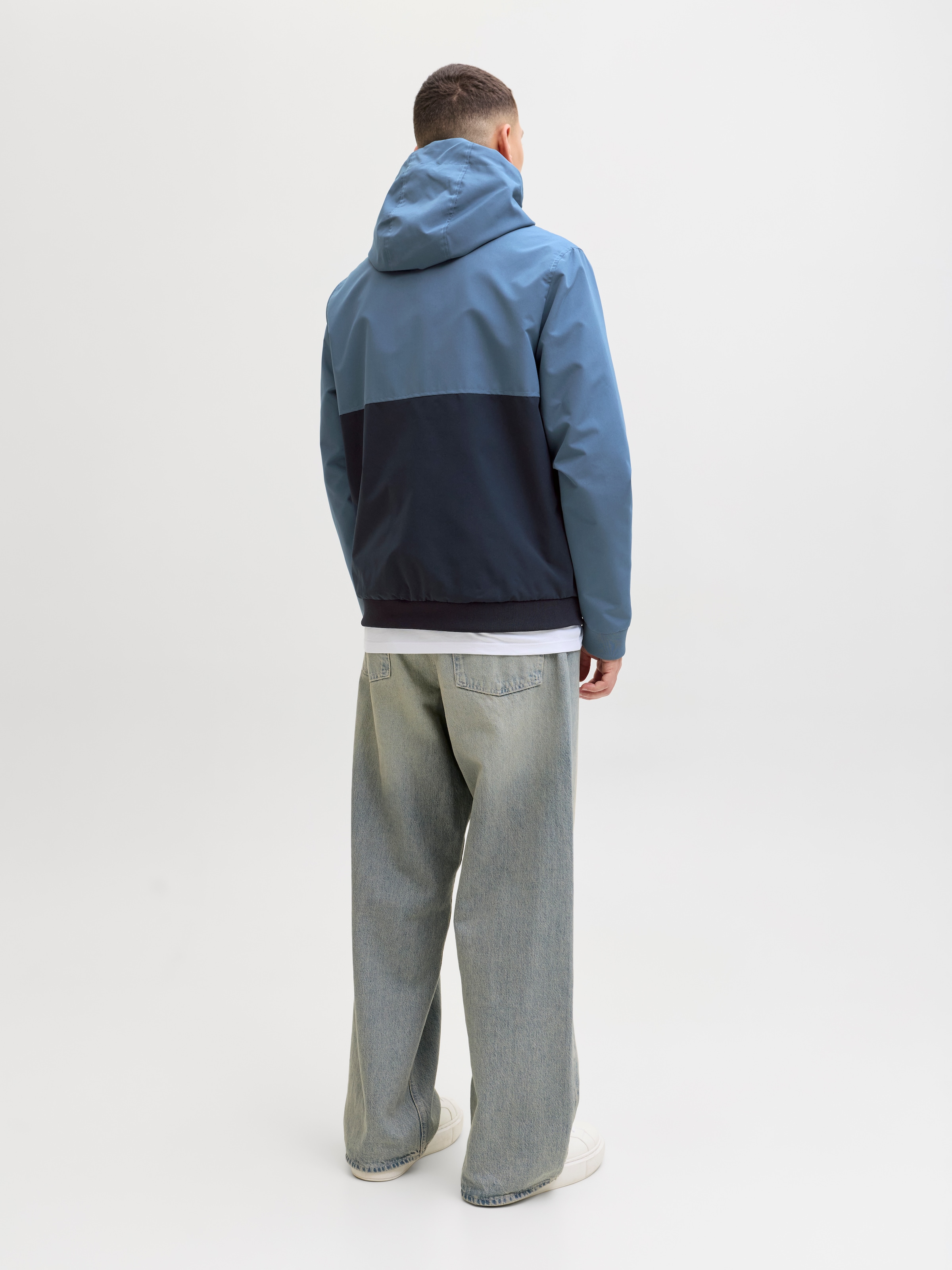 Jack & Jones Blouson »JJERUSH mit Kapuze« avec capuche fibre synthétique, coupe régulière