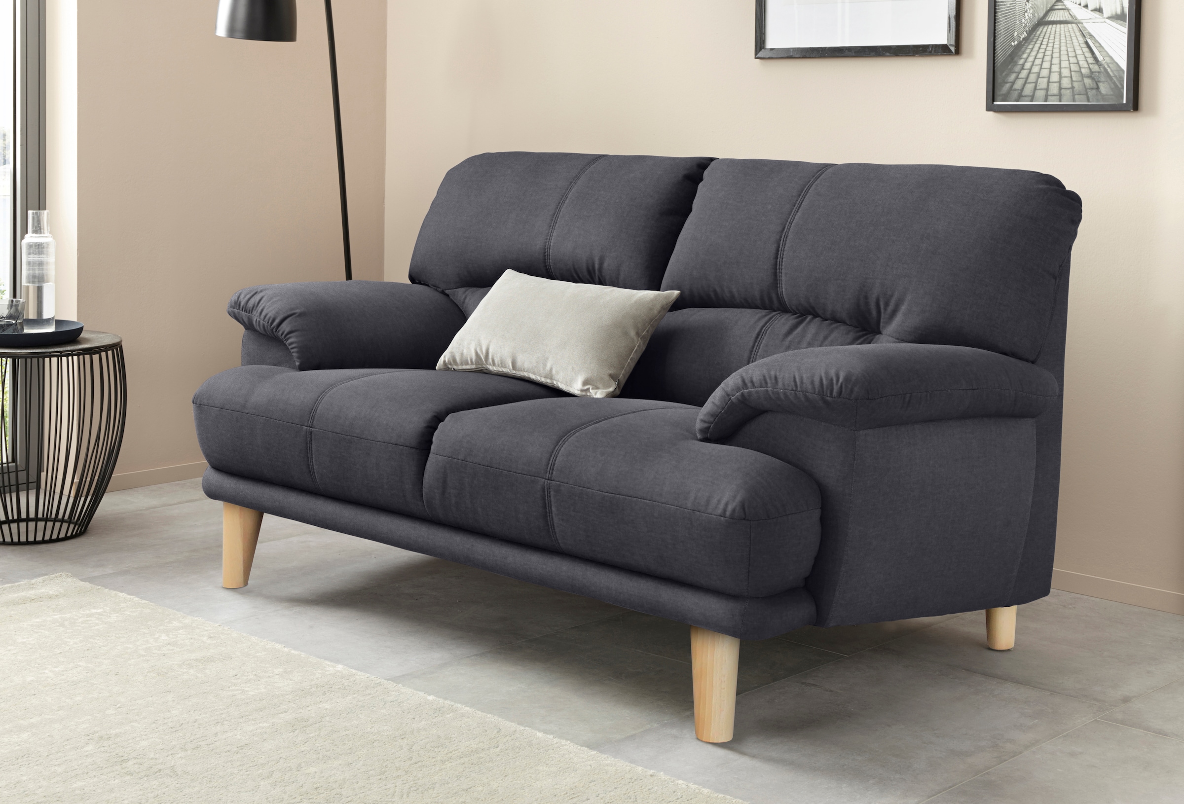 TRENDMANUFAKTUR 2-places »Cecilia, italienische Designsprache, tolle Details« grand confort d'assise et accoudoirs extra confortables