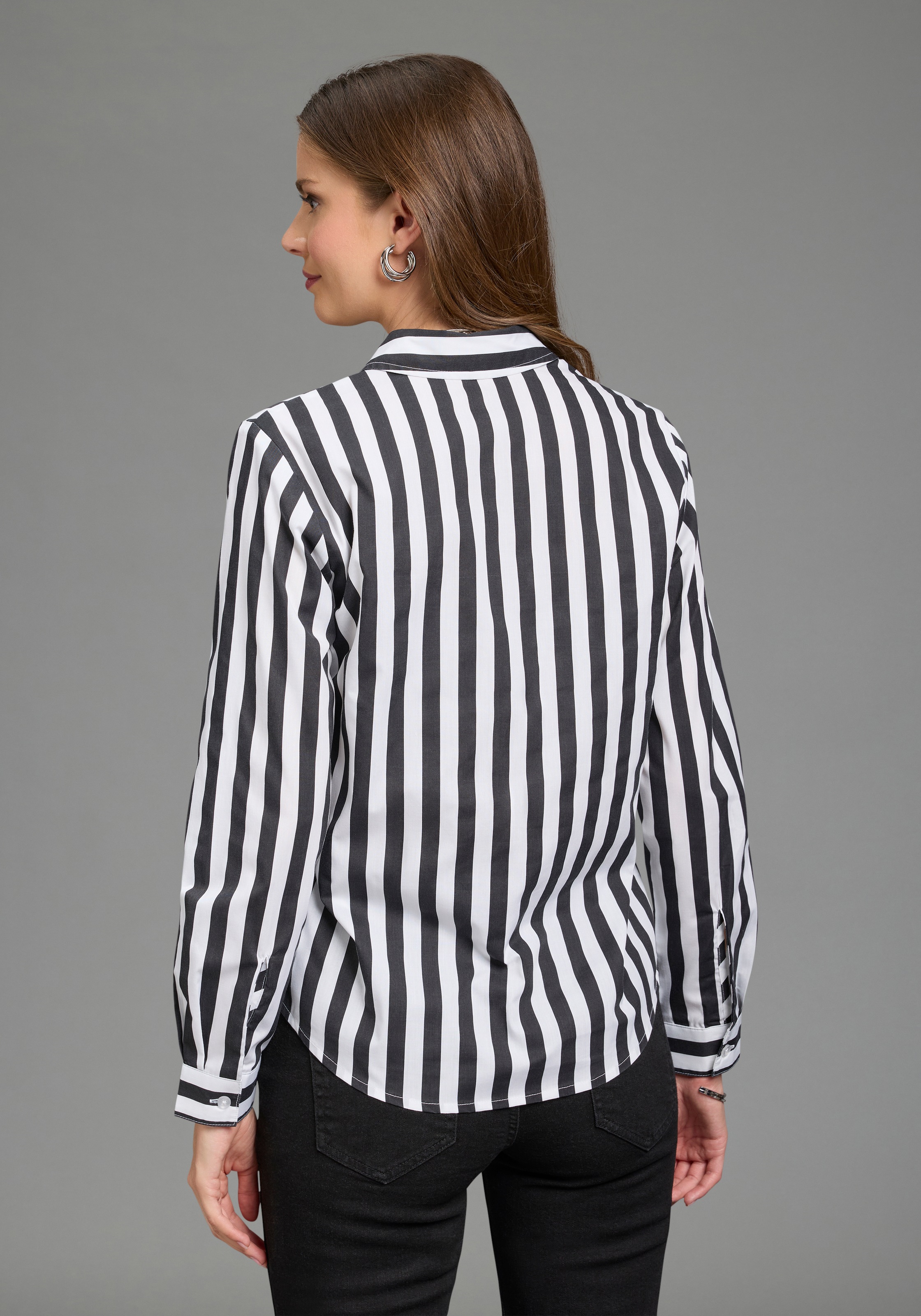 Laura Scott Blouse classique coupe cintrée, avec manchette à 1 bouton, aspect rayé
