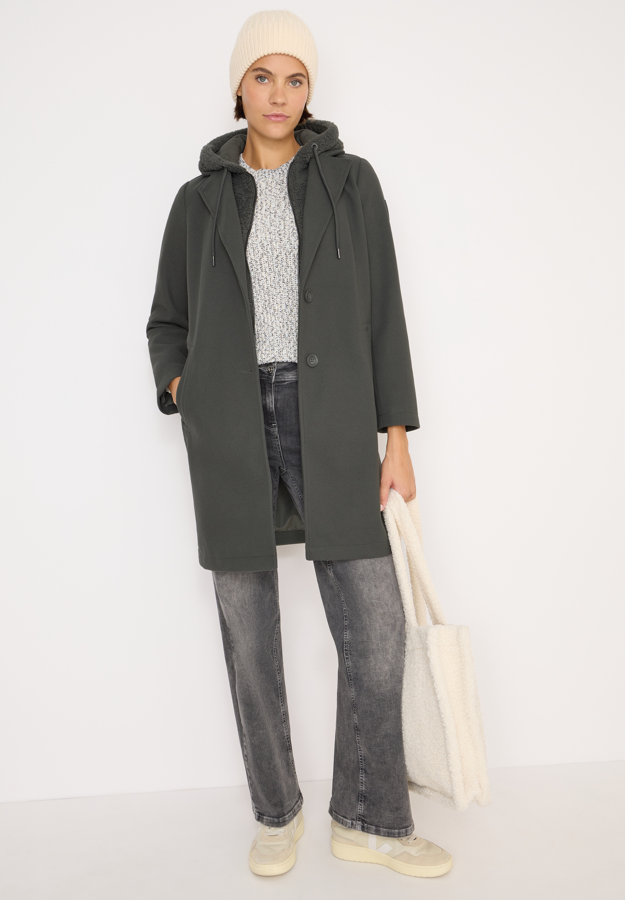 Cecil Manteau d'hiver , Reversmantel mit zwei Knöpfen und Kapuze, Fake Wolle
