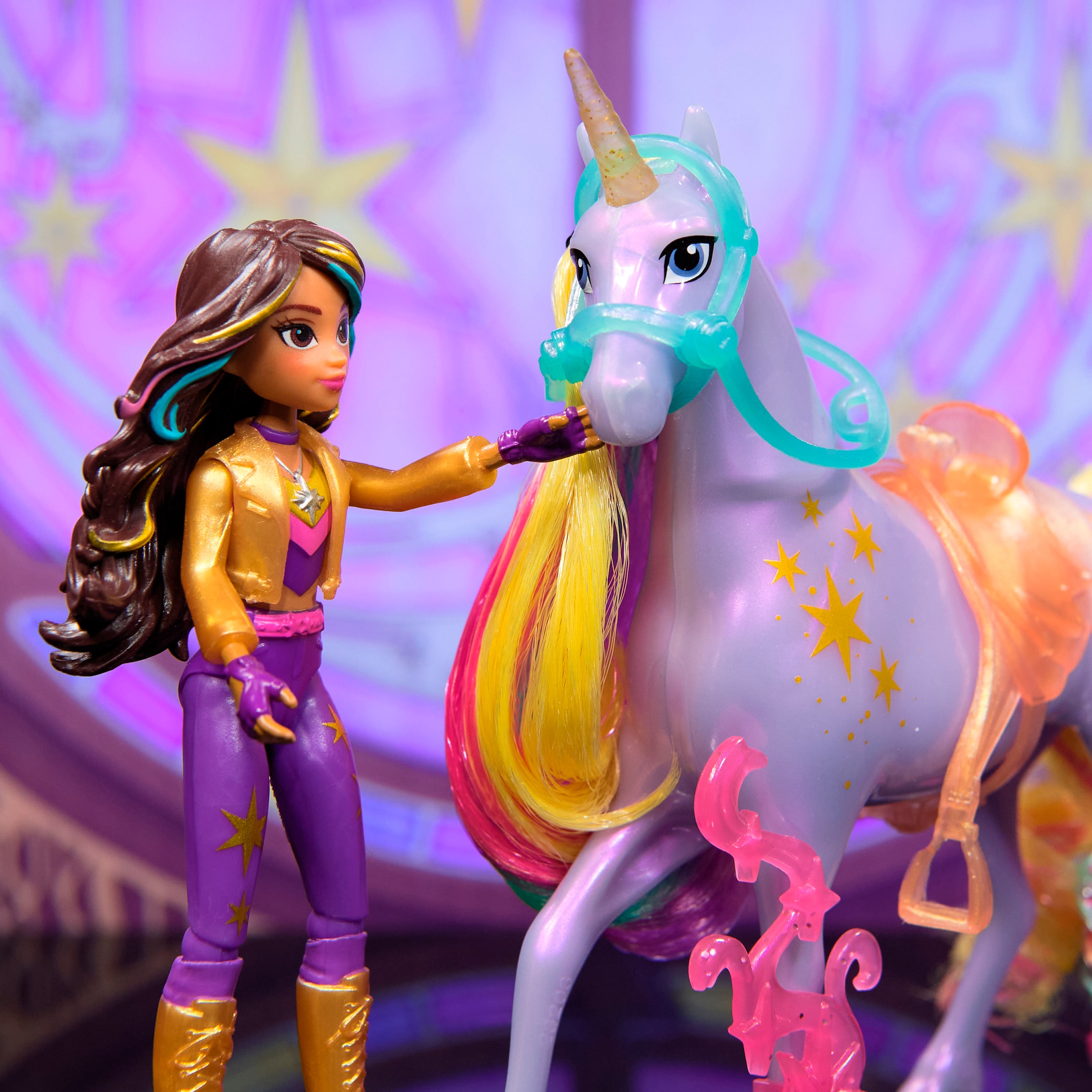 Spin Master Poupée à habiller »Unicorn Academy - Sophia & Einhorn Wildstar« mit echter Mähne