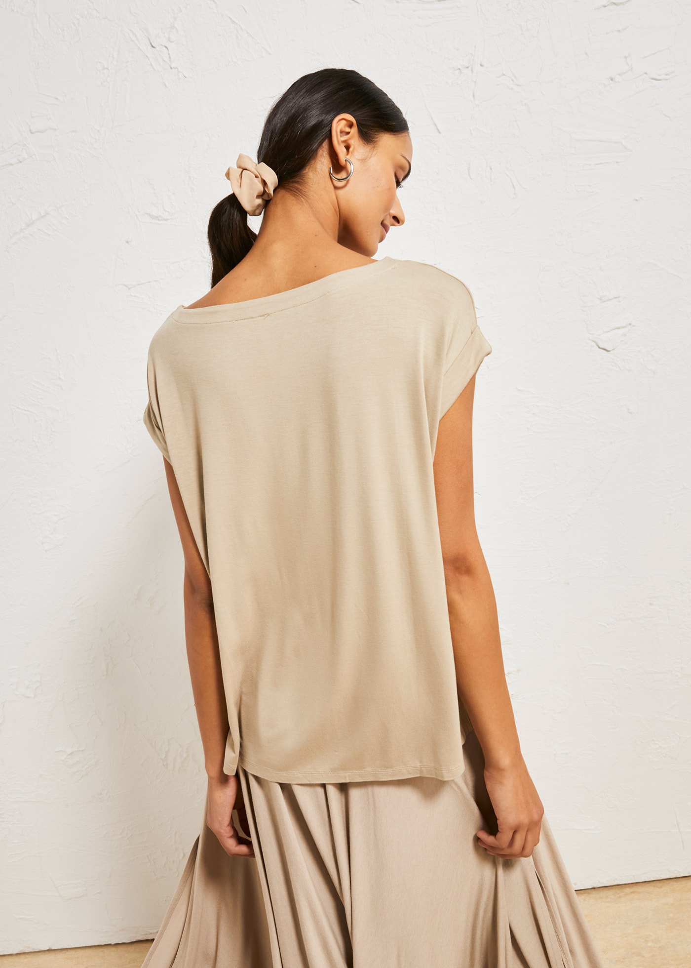 bonprix T-shirt oversize »Oversize-Shirt aus fliessender Viskose« oversize Passform, Kurzarm, für warme Tage, aus Viskose