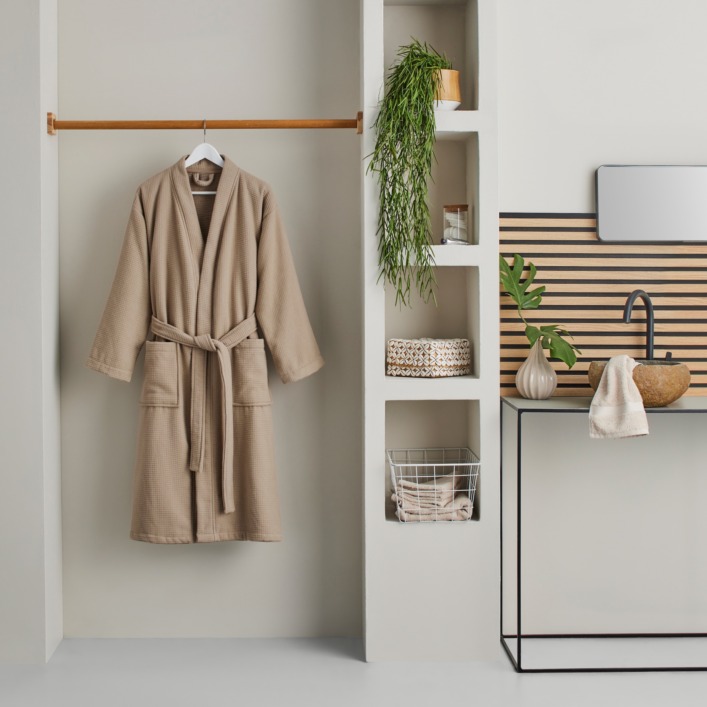 my home Unisex-Bademantel »Merida, Waffelpiqué, Premium Qualität, 500 g/m², Morgenmantel« 1 Stk. tlg., Hotelbademantel, dicke Qualität, S-2XL, auch ideal für Sauna & Spa