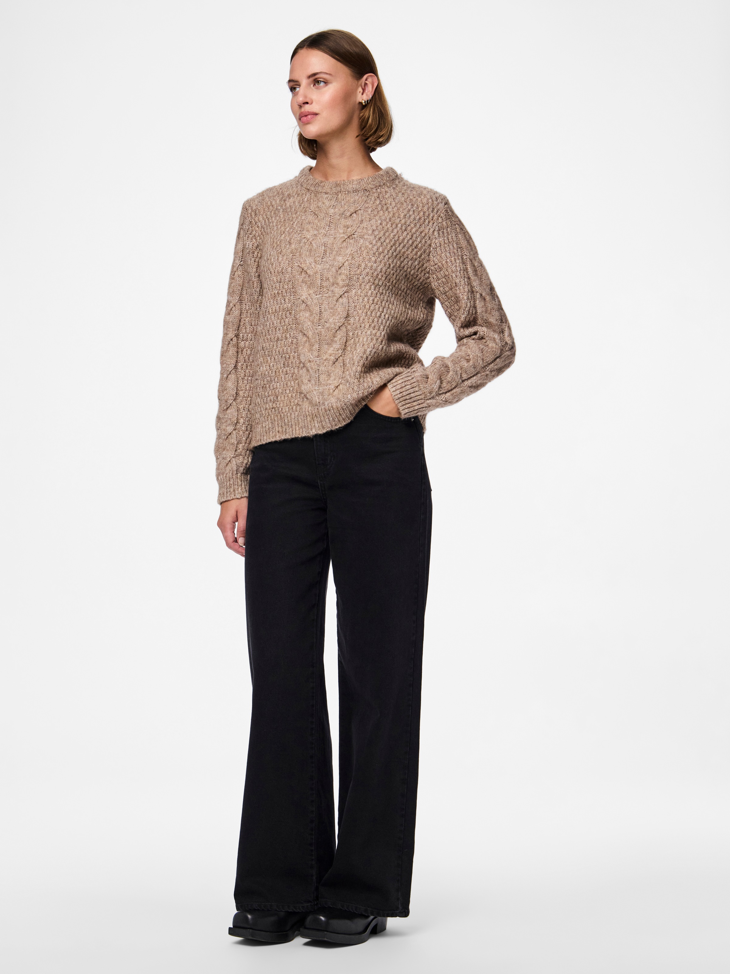 pieces Pull en tricot »PCNINA LS O-NECK KNIT NOOS BC«