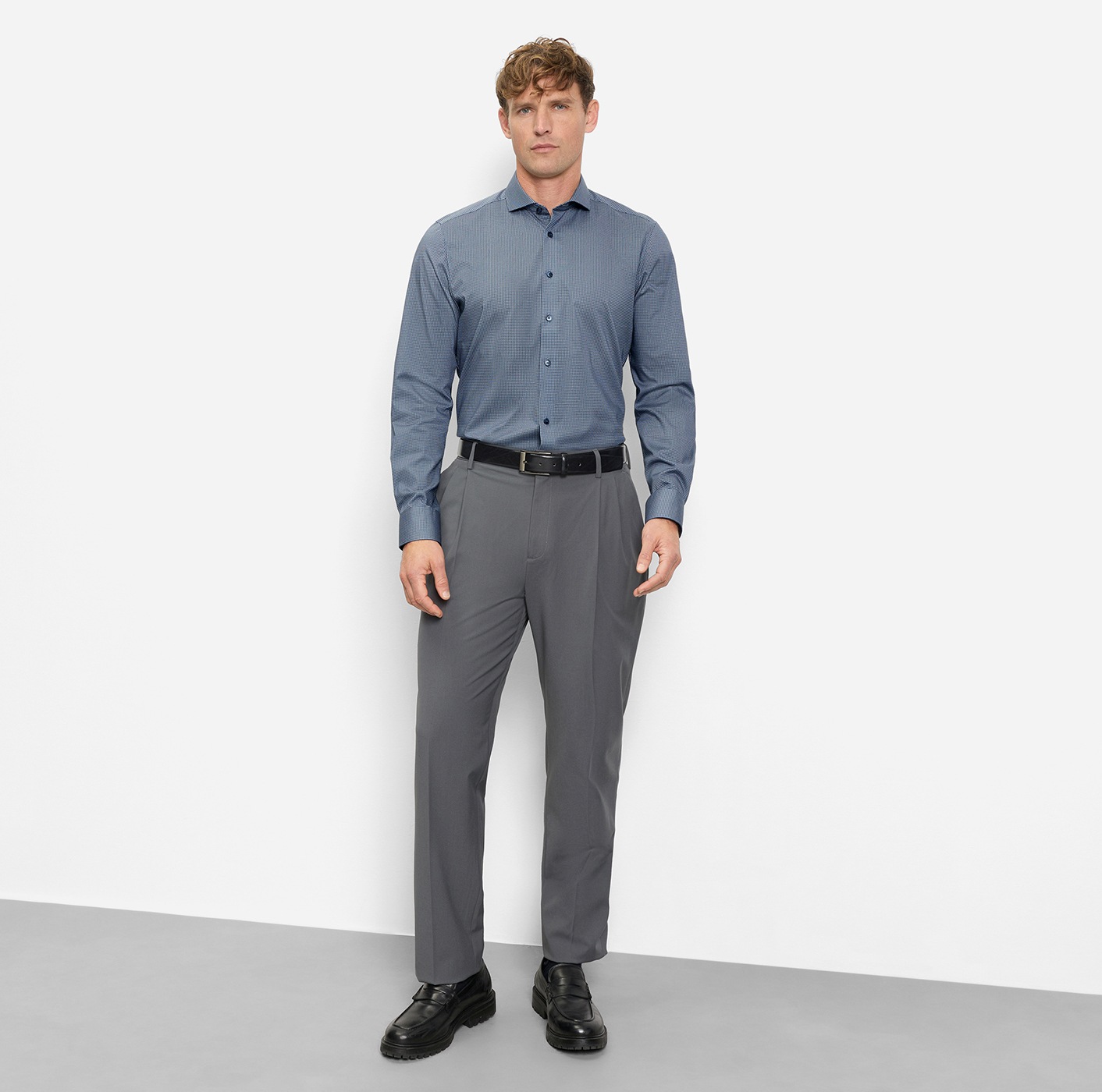 OLYMP Chemise à manches longues »Level Five« Businesshemd, body fit, Haifischkragen